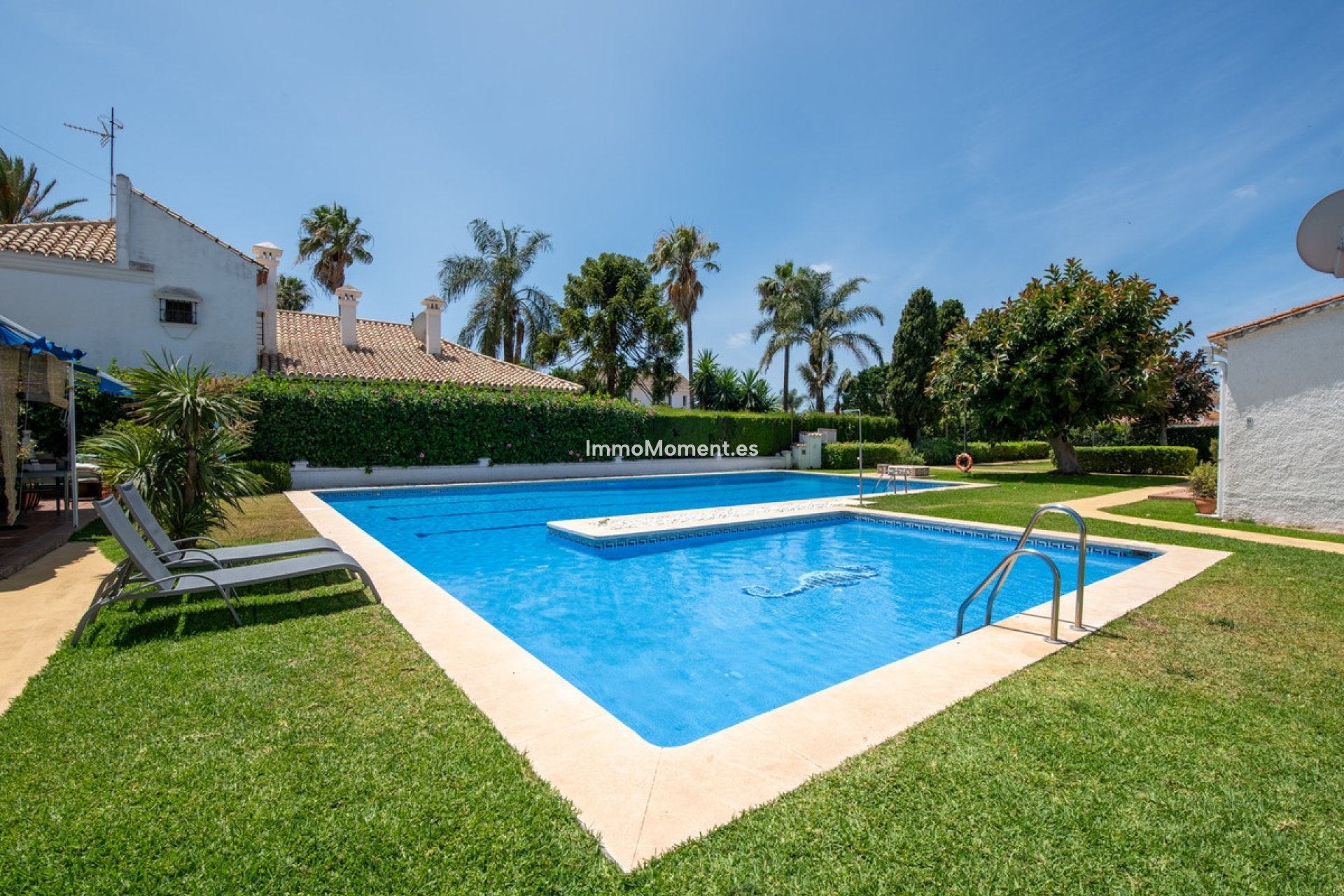 Resale - Detached villa - Marbella - Cortijo Blanco