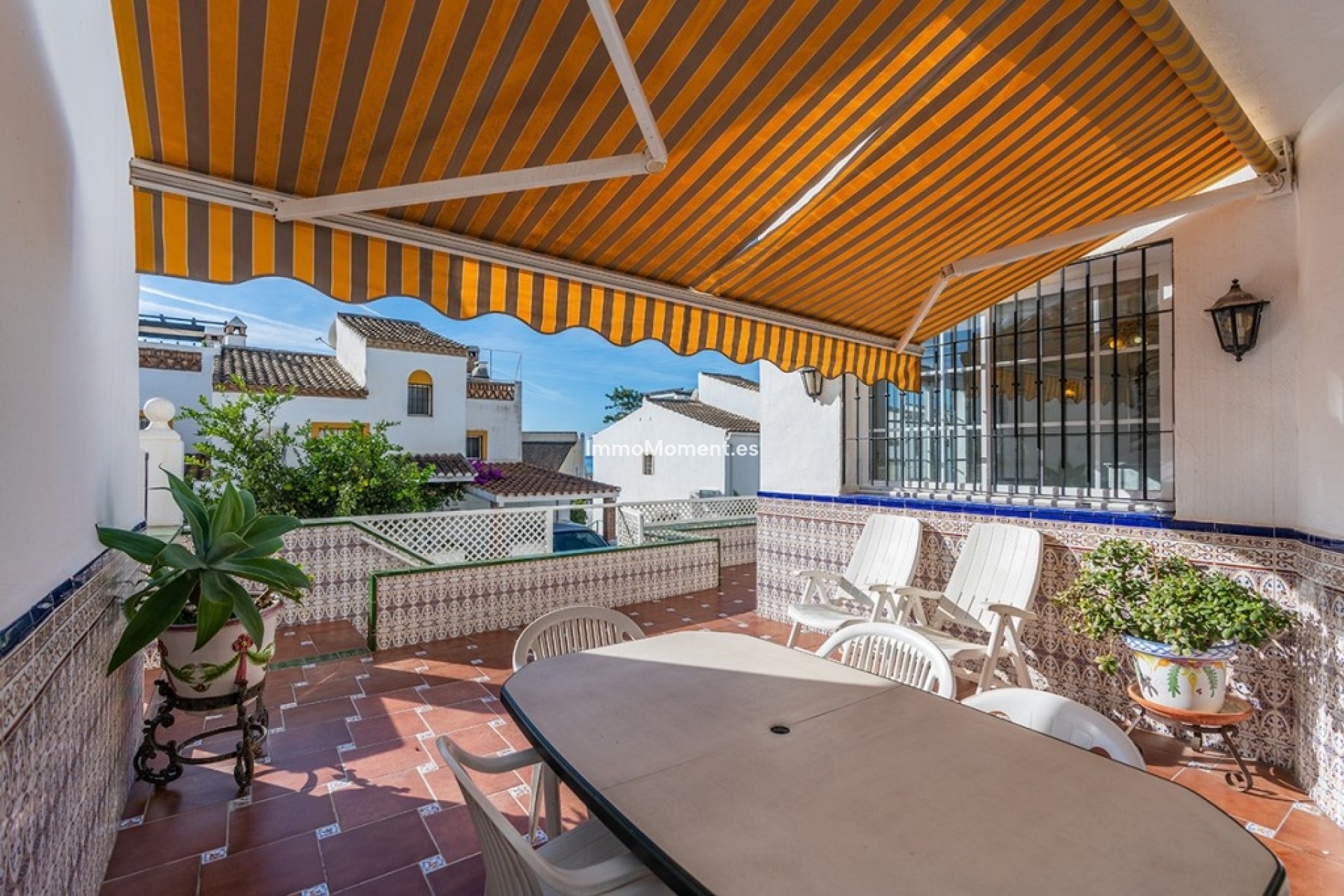 Resale - Detached villa - Marbella - Costabella