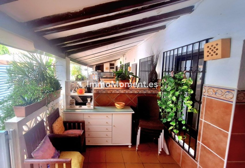 Resale - Detached villa - Marbella - Costabella