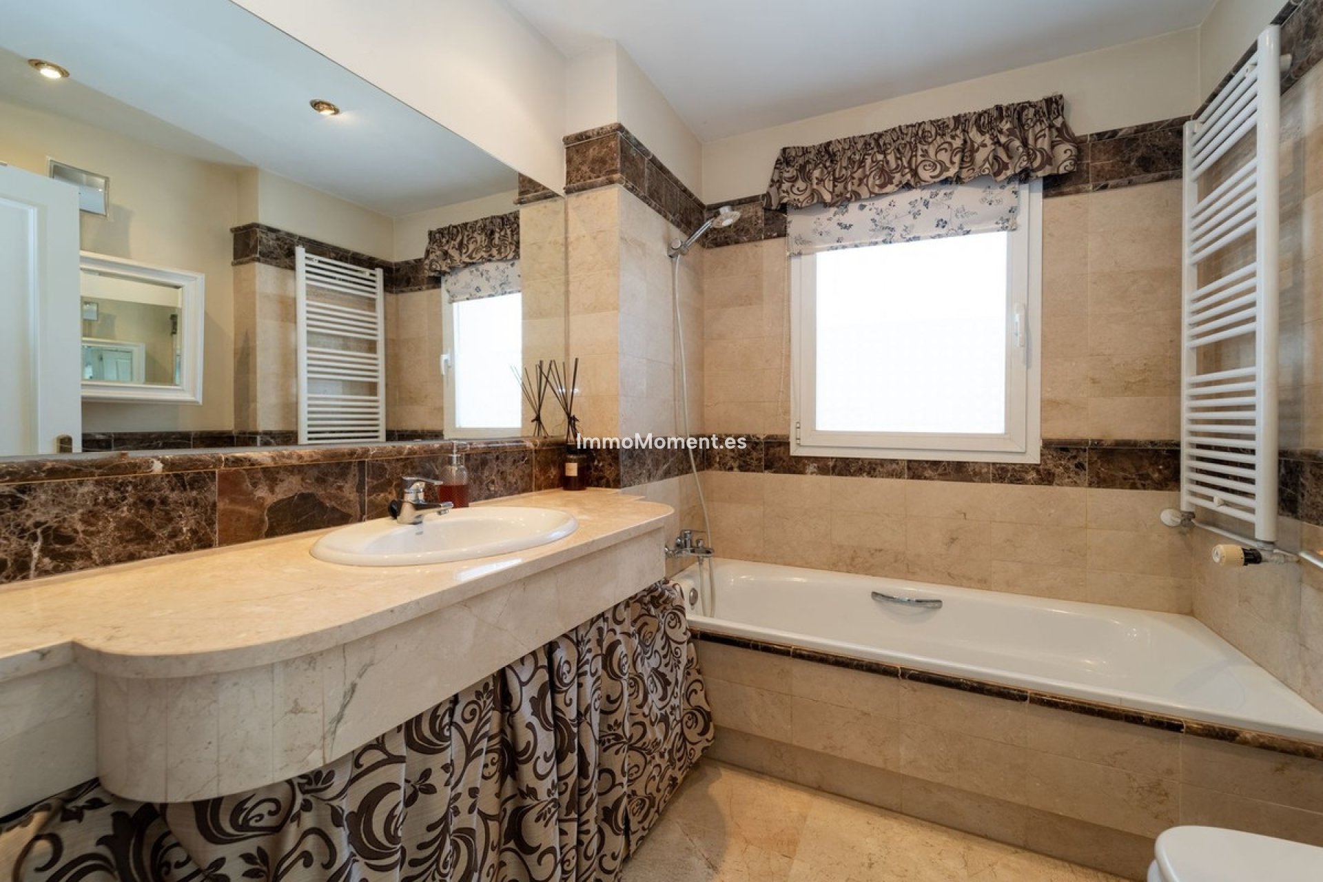 Resale - Detached villa - Marbella - El Rosario