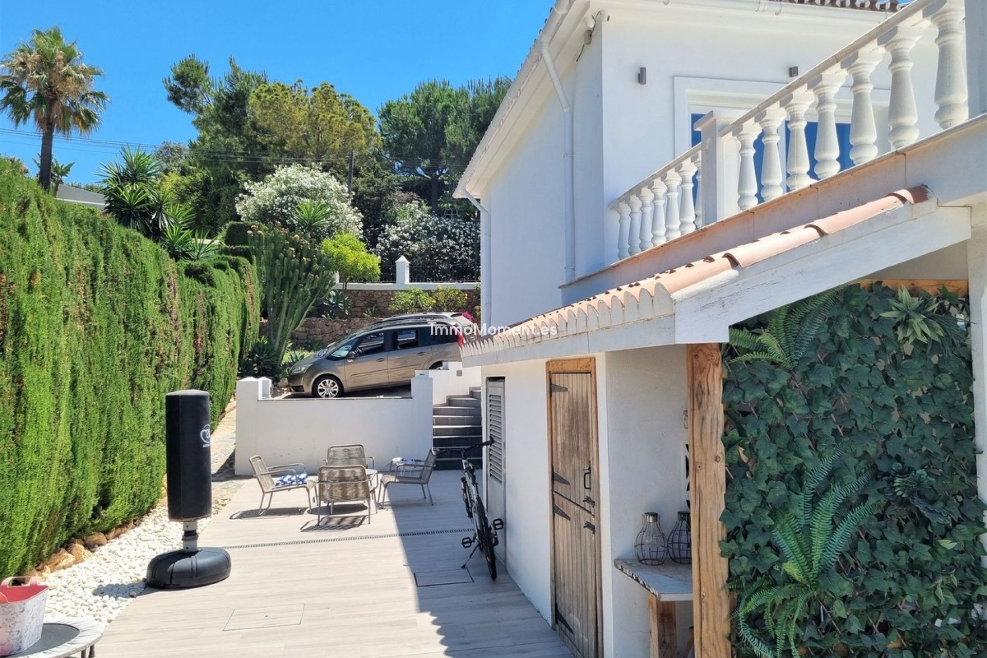 Resale - Detached villa - Marbella - Elviria