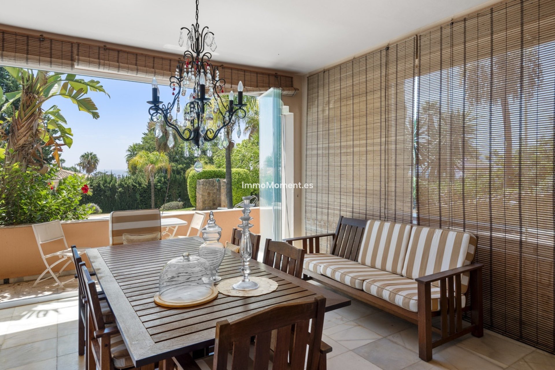 Resale - Detached villa - Marbella - Elviria