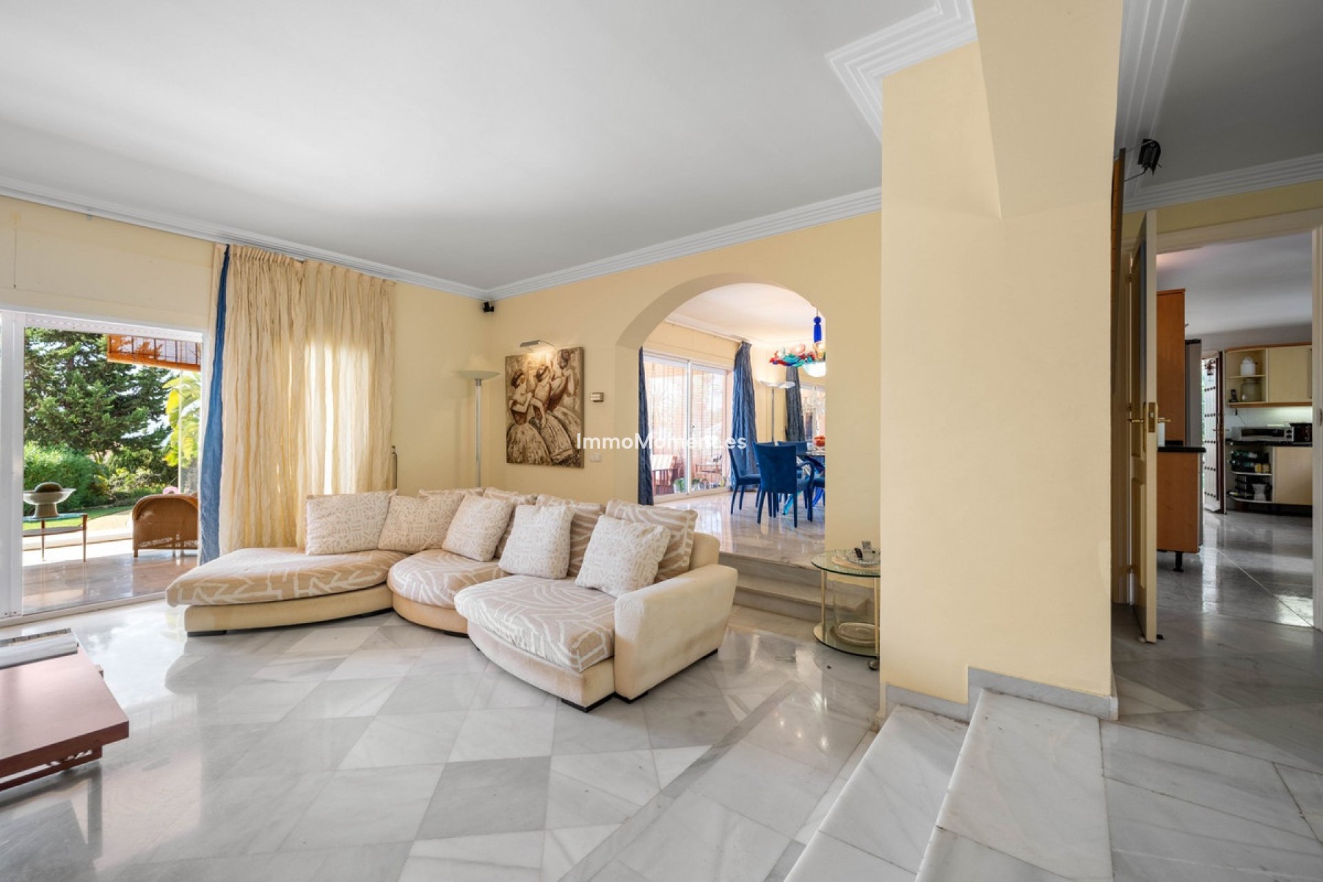 Resale - Detached villa - Marbella - Elviria