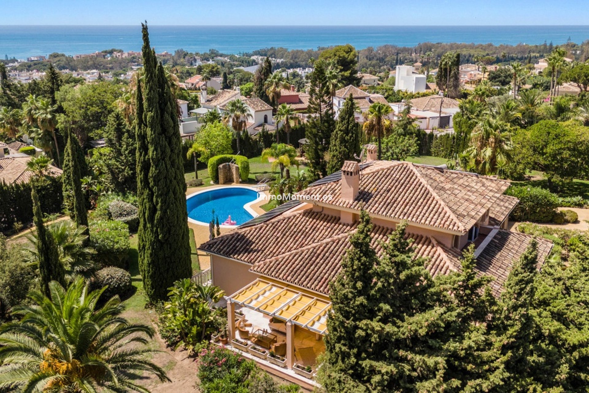 Resale - Detached villa - Marbella - Elviria