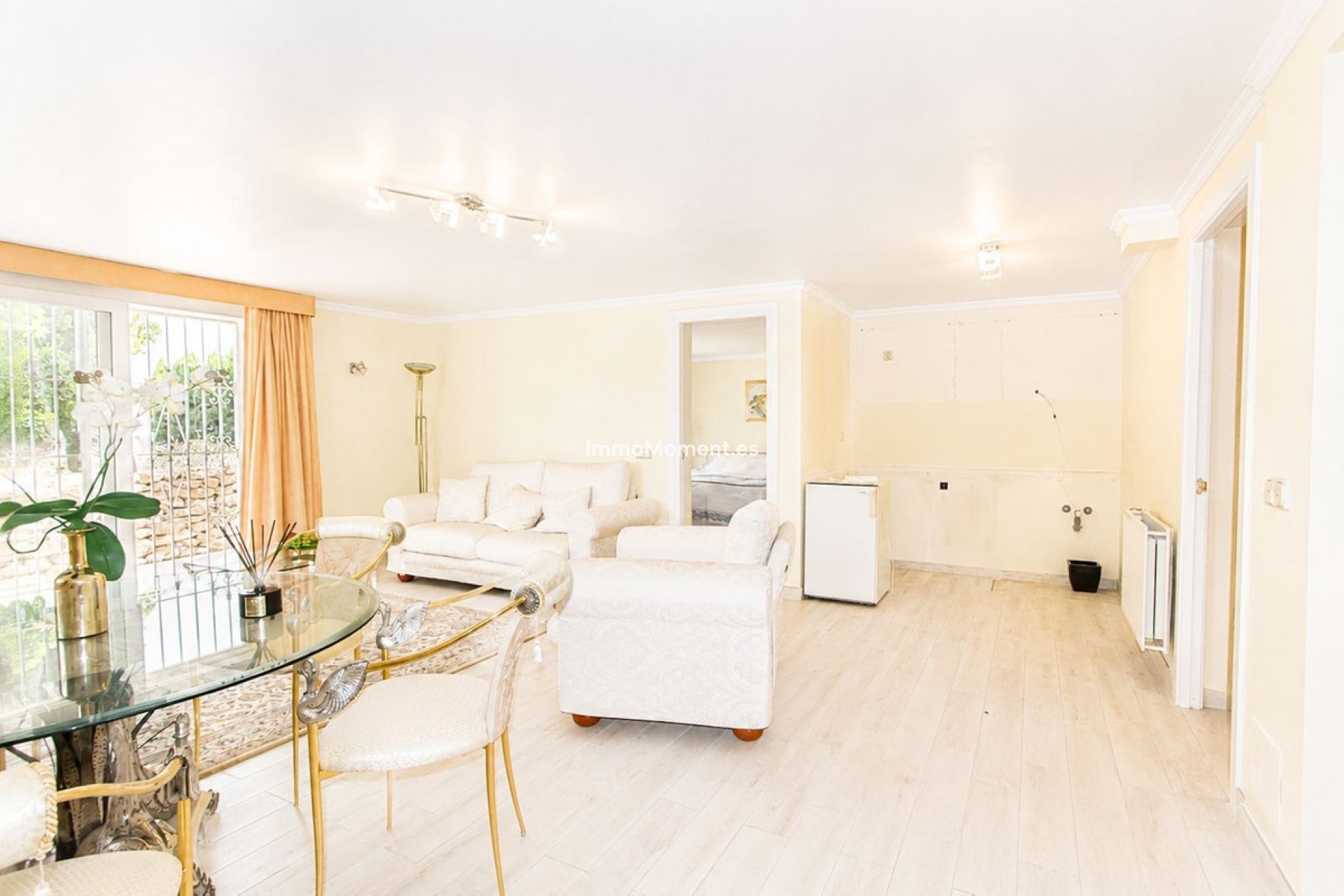 Resale - Detached villa - Marbella - Elviria