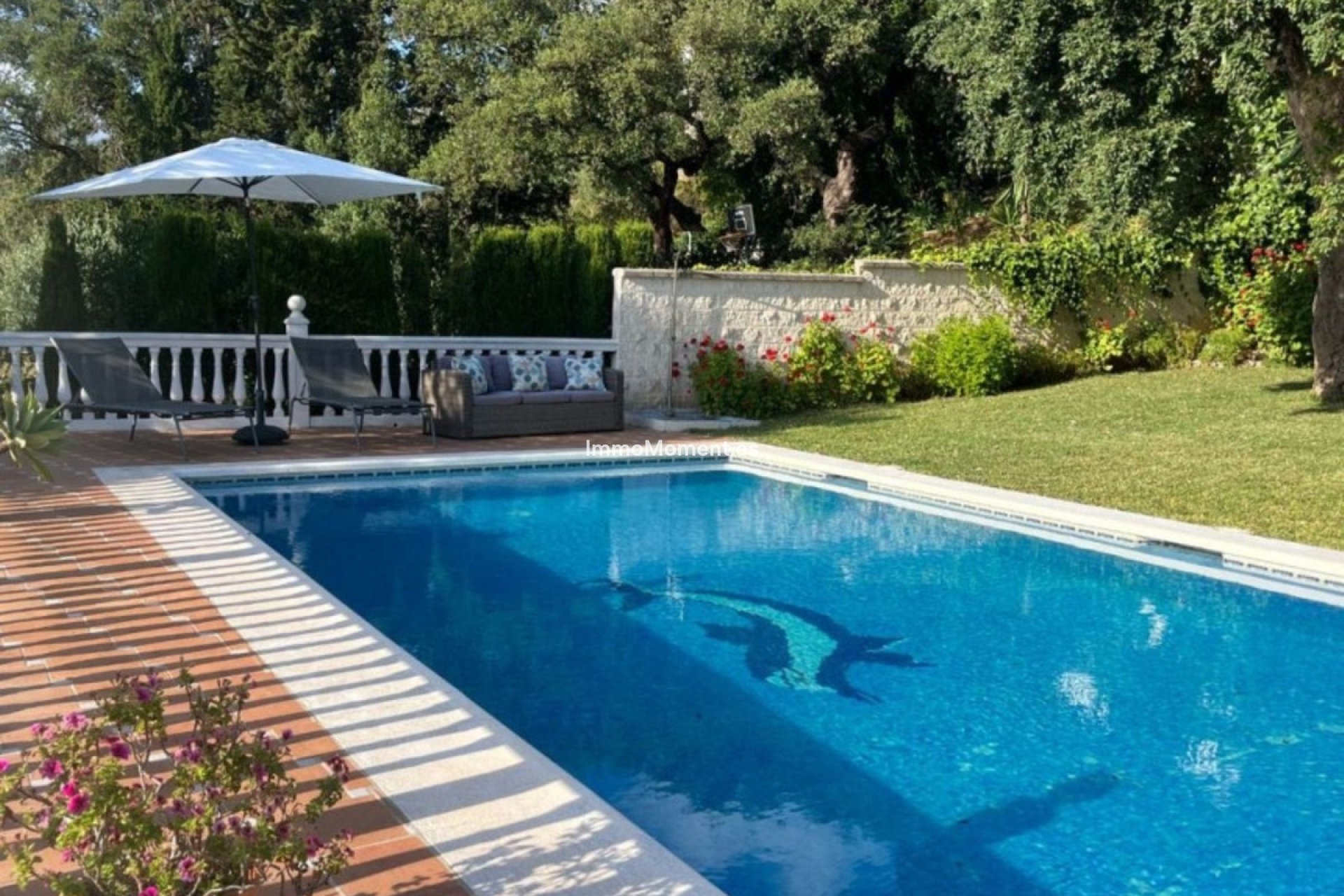 Resale - Detached villa - Marbella - Elviria