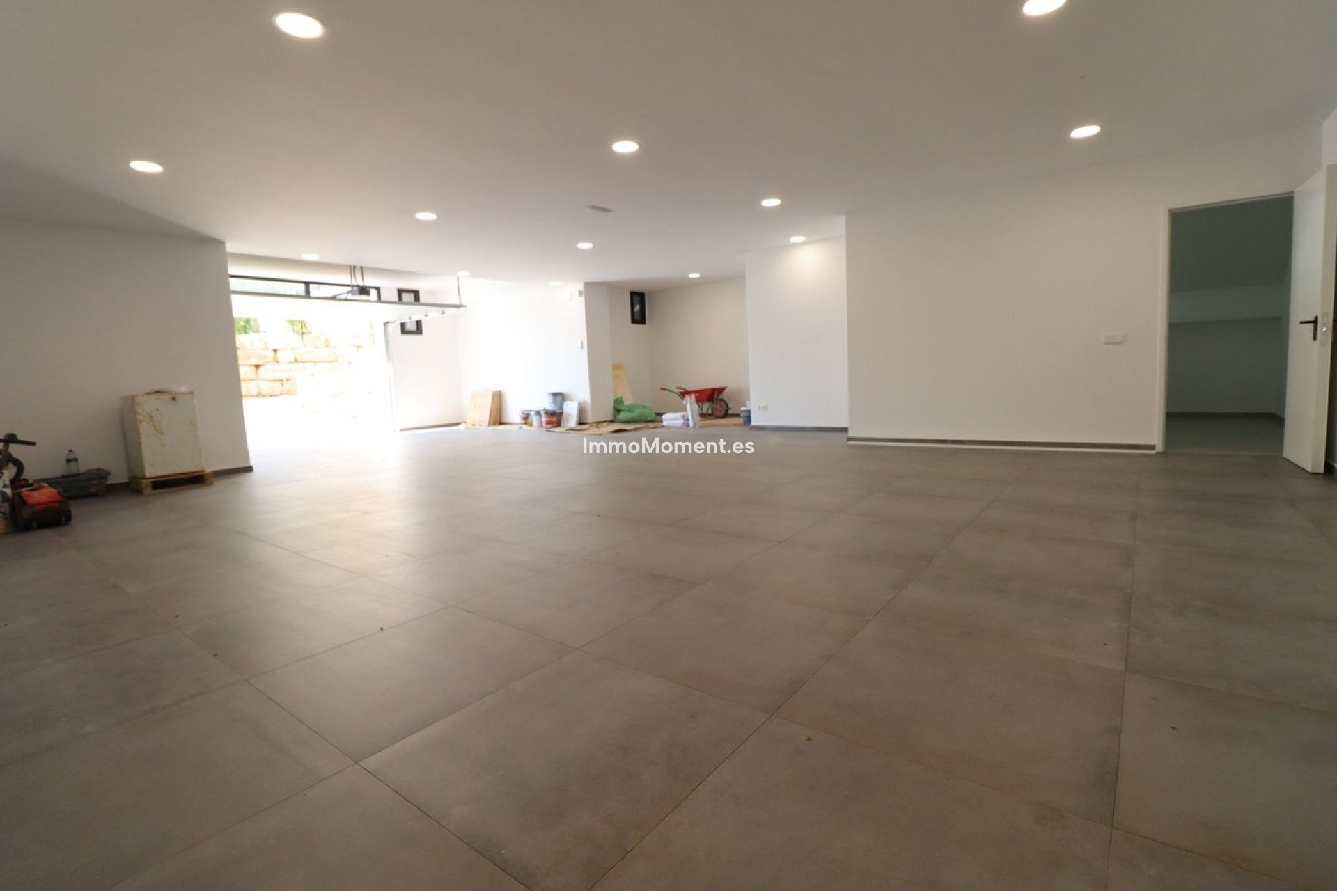 Resale - Detached villa - Marbella - Elviria