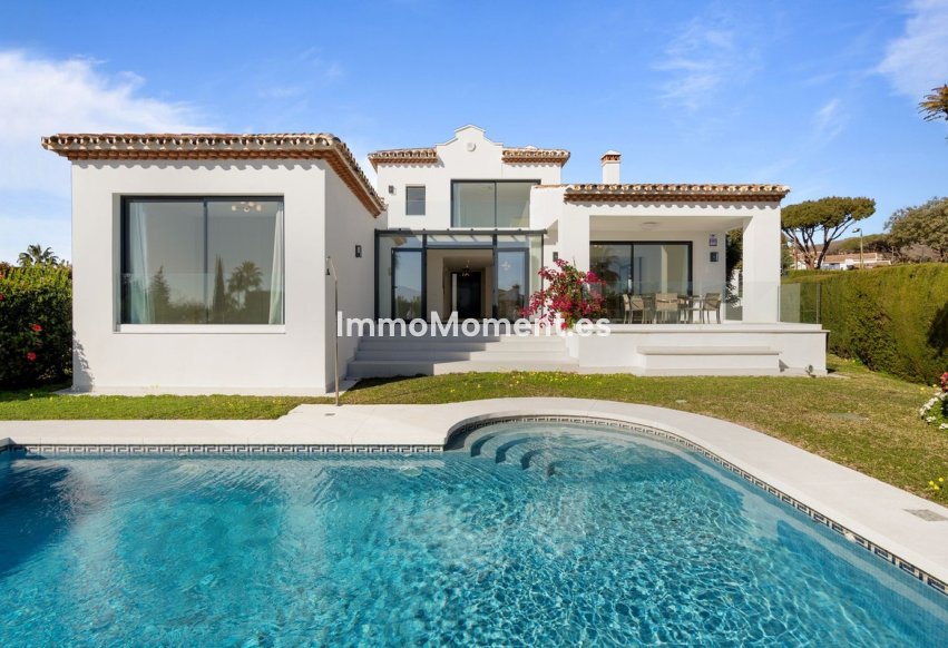 Resale - Detached villa - Marbella - Elviria