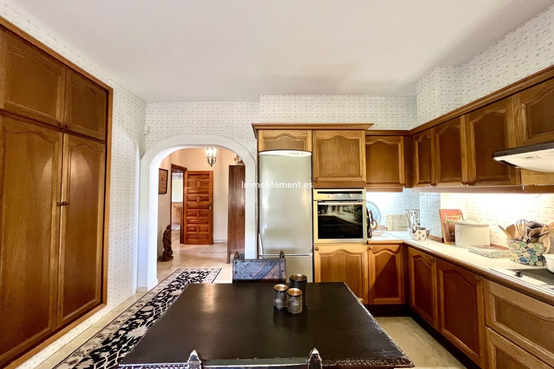 Resale - Detached villa - Marbella - Elviria