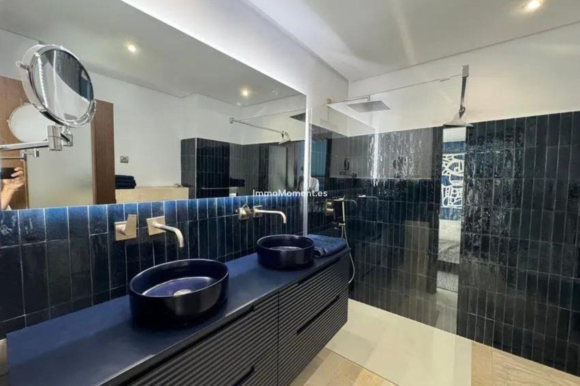 Resale - Detached villa - Marbella - Elviria