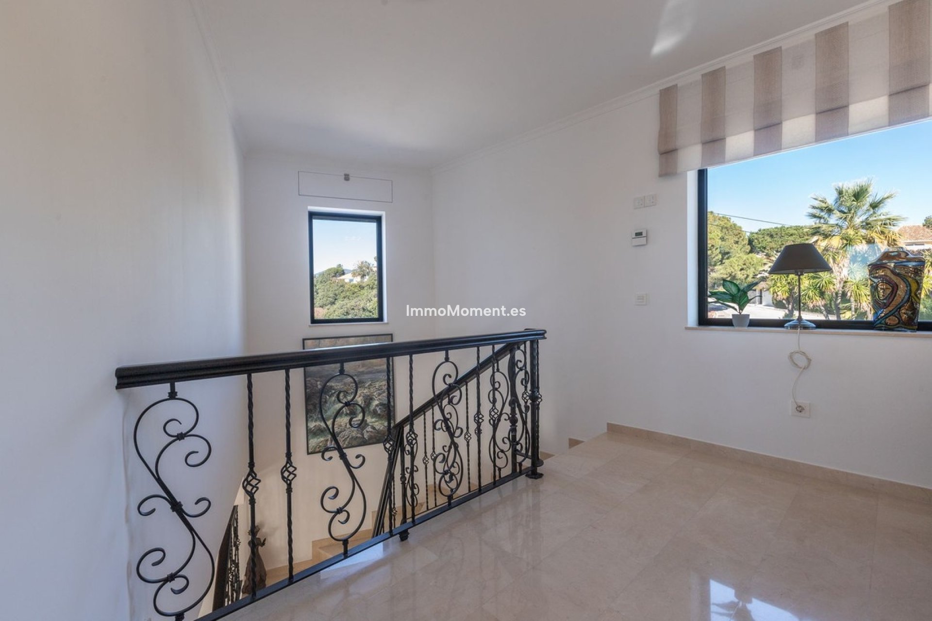 Resale - Detached villa - Marbella - Elviria