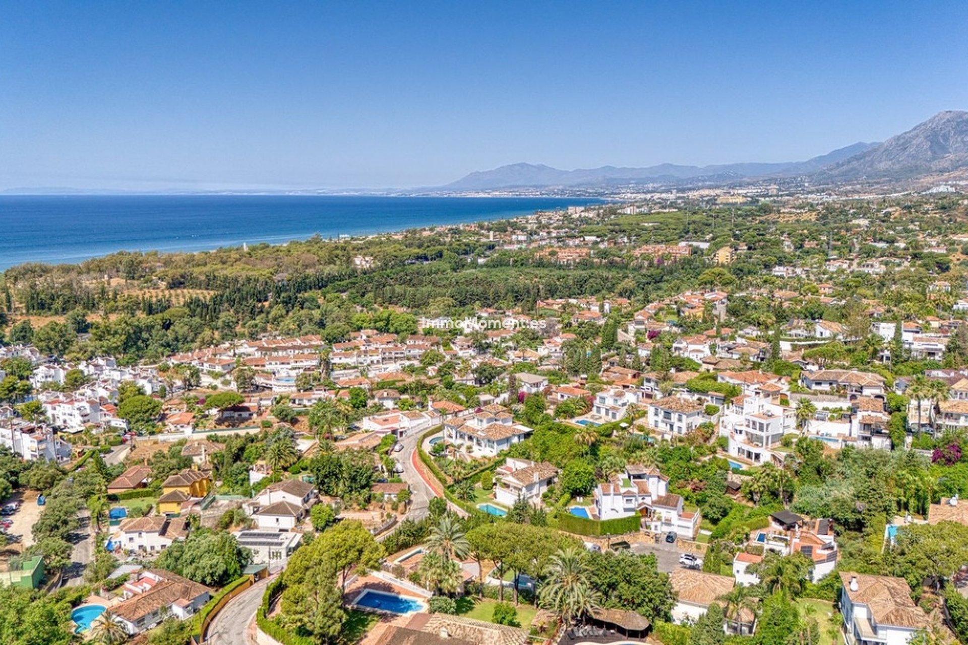 Resale - Detached villa - Marbella - Elviria