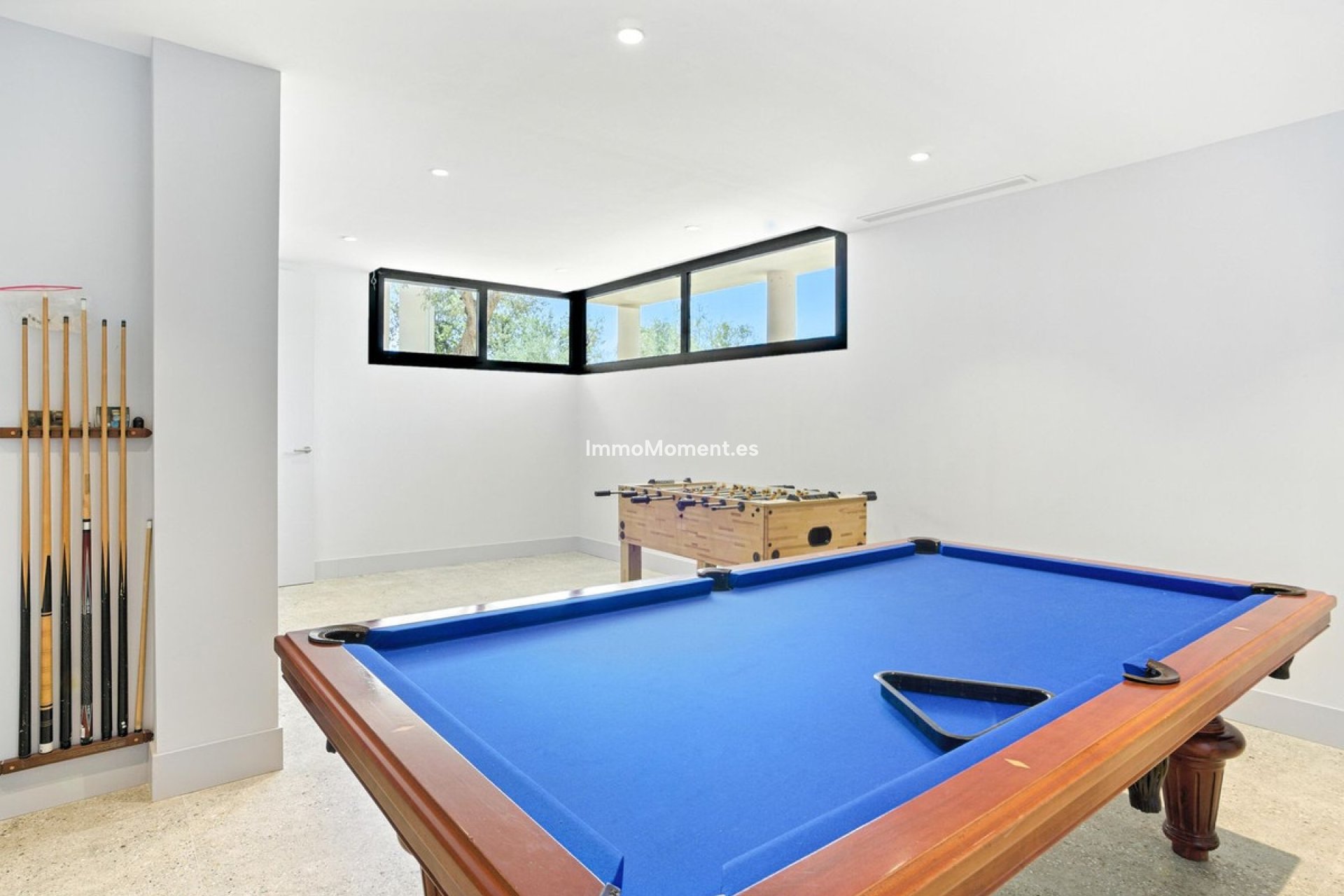 Resale - Detached villa - Marbella - Elviria