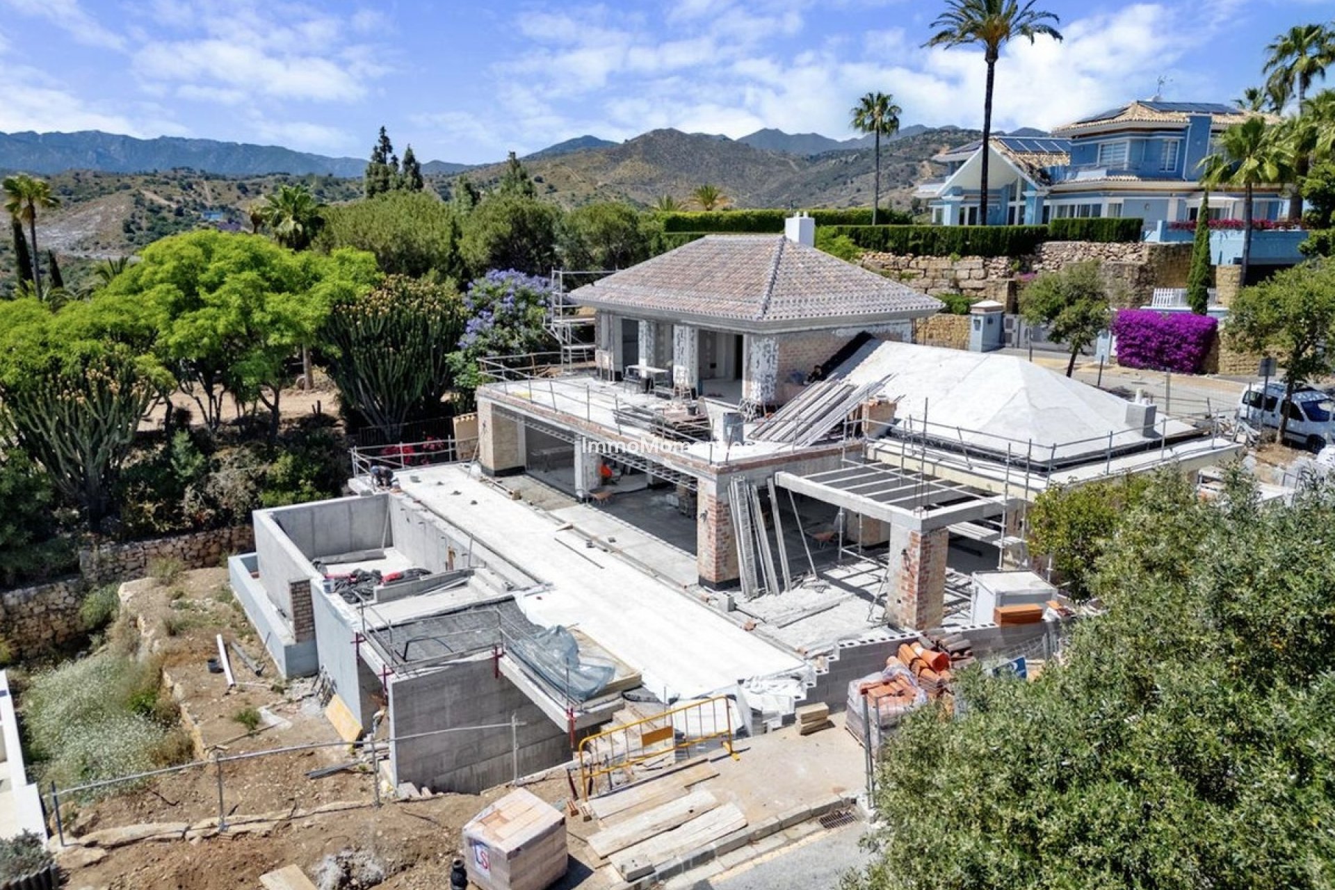 Resale - Detached villa - Marbella - Elviria