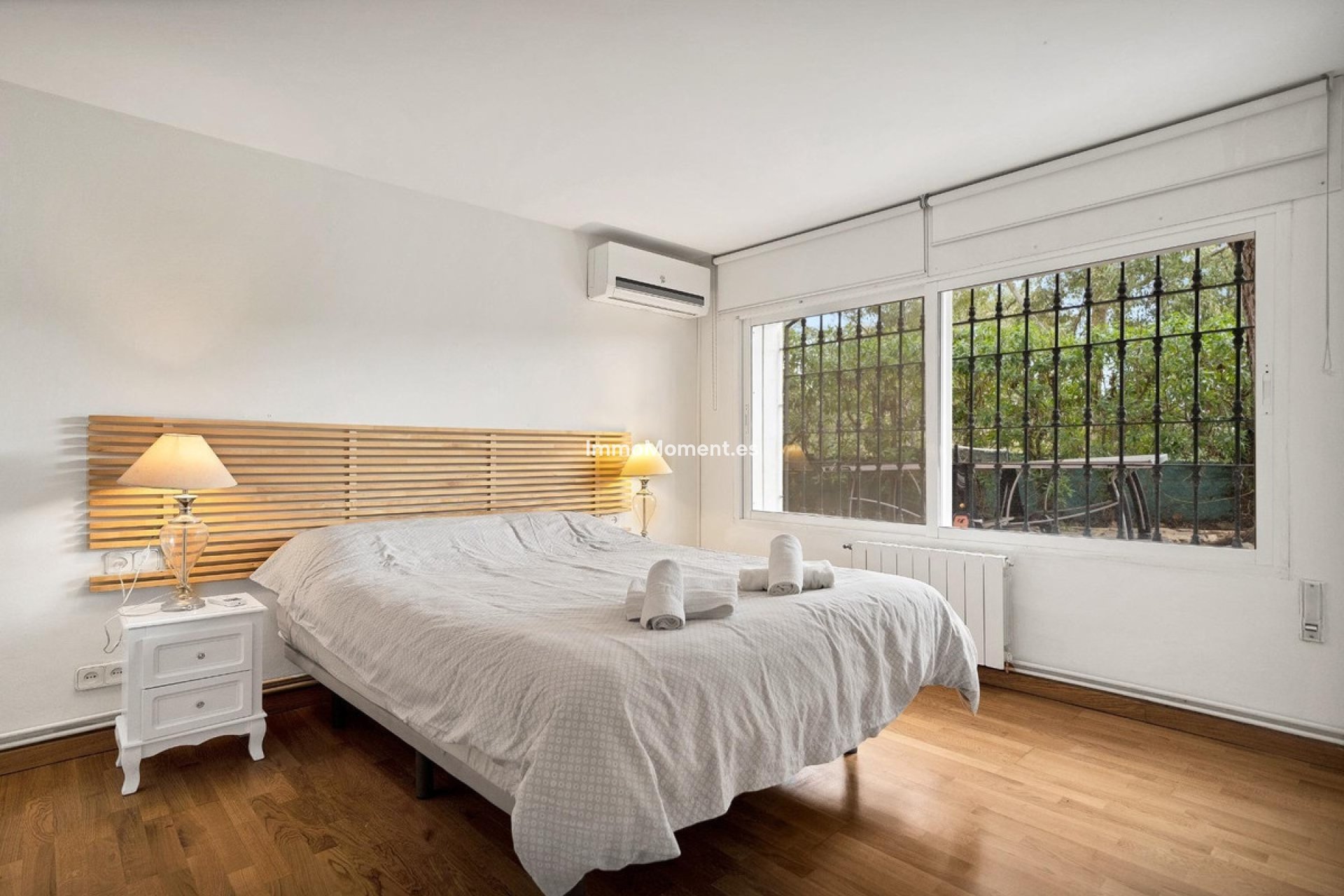 Resale - Detached villa - Marbella - Elviria