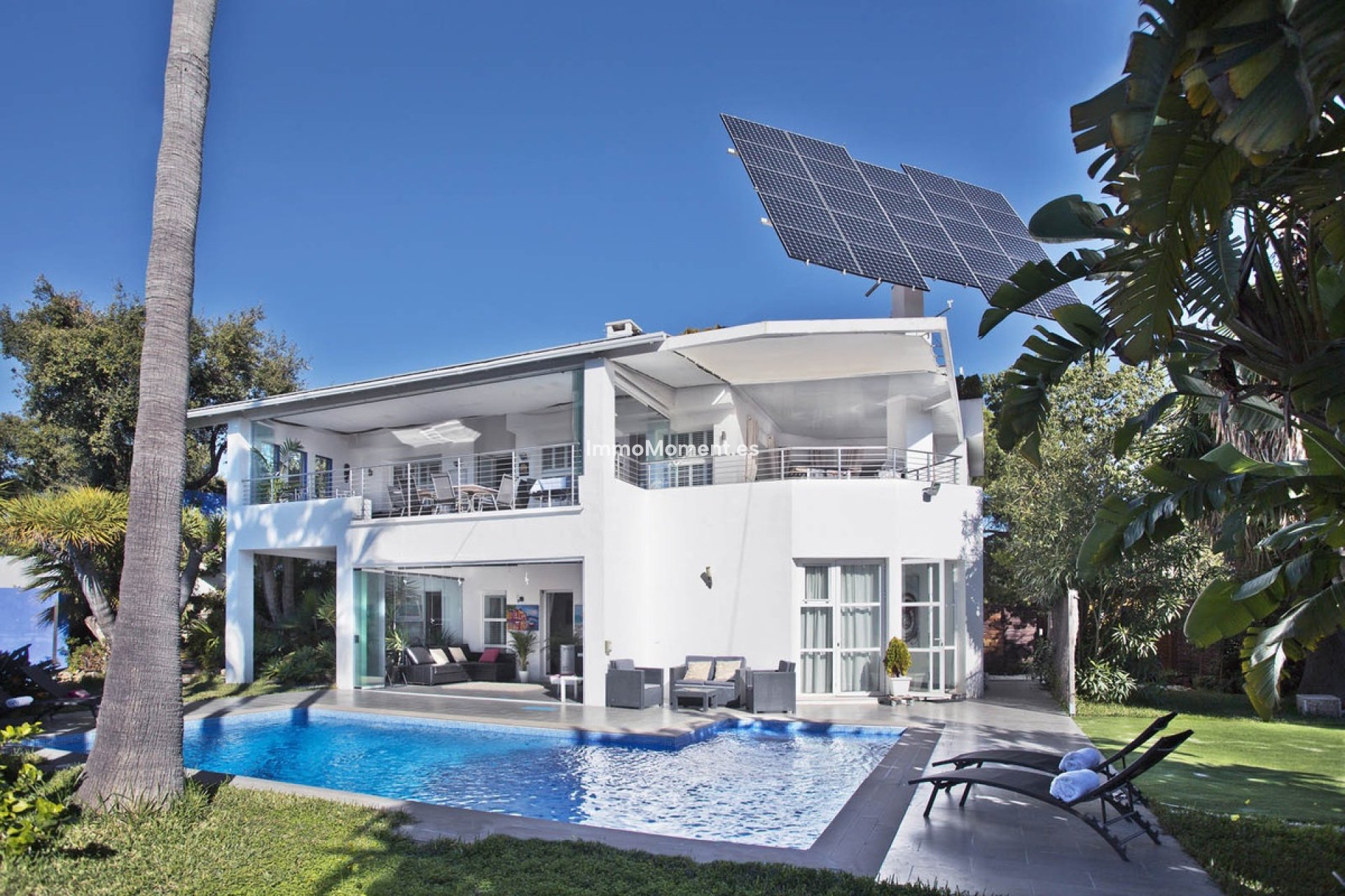 Resale - Detached villa - Marbella - Elviria