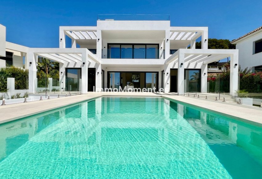Resale - Detached villa - Marbella - Elviria