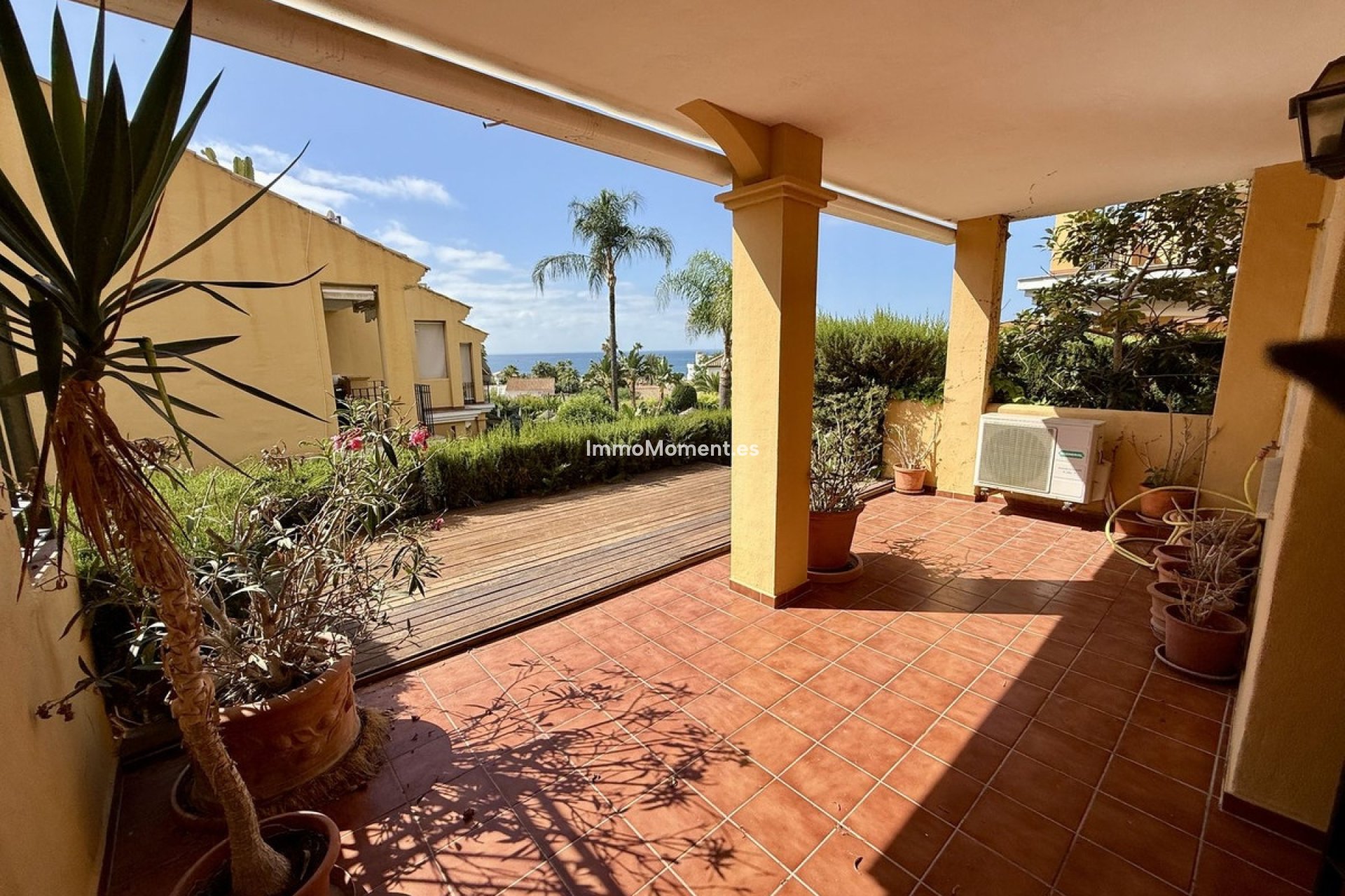 Resale - Detached villa - Marbella - Elviria