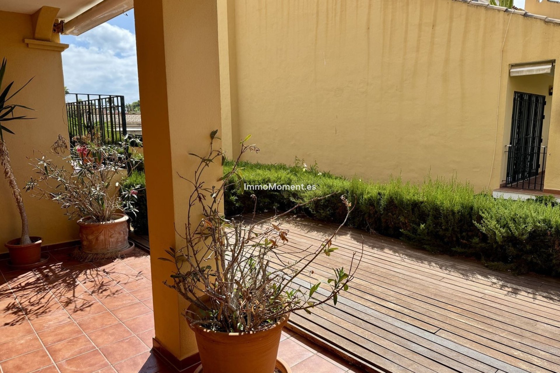 Resale - Detached villa - Marbella - Elviria