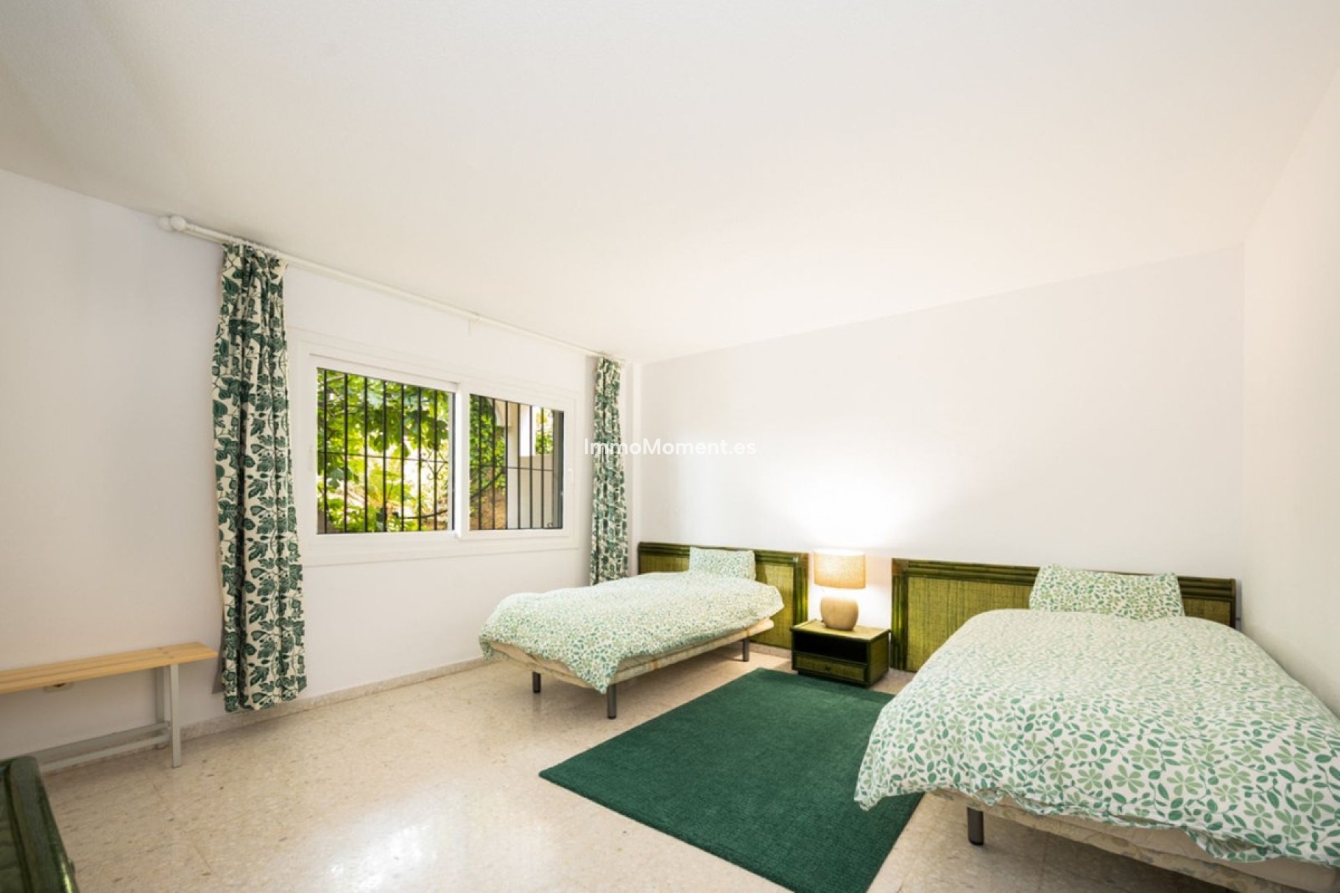 Resale - Detached villa - Marbella - Elviria