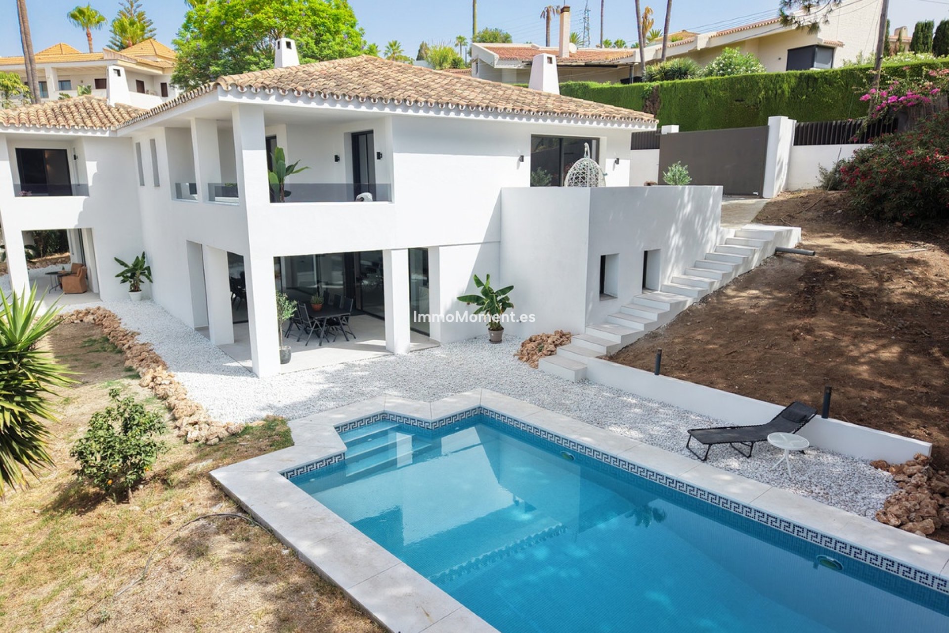 Resale - Detached villa - Marbella - Elviria