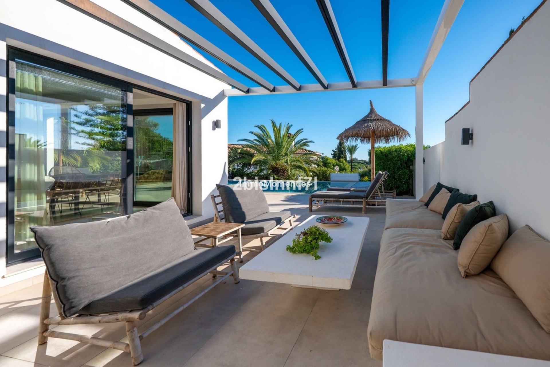 Resale - Detached villa - Marbella - Elviria