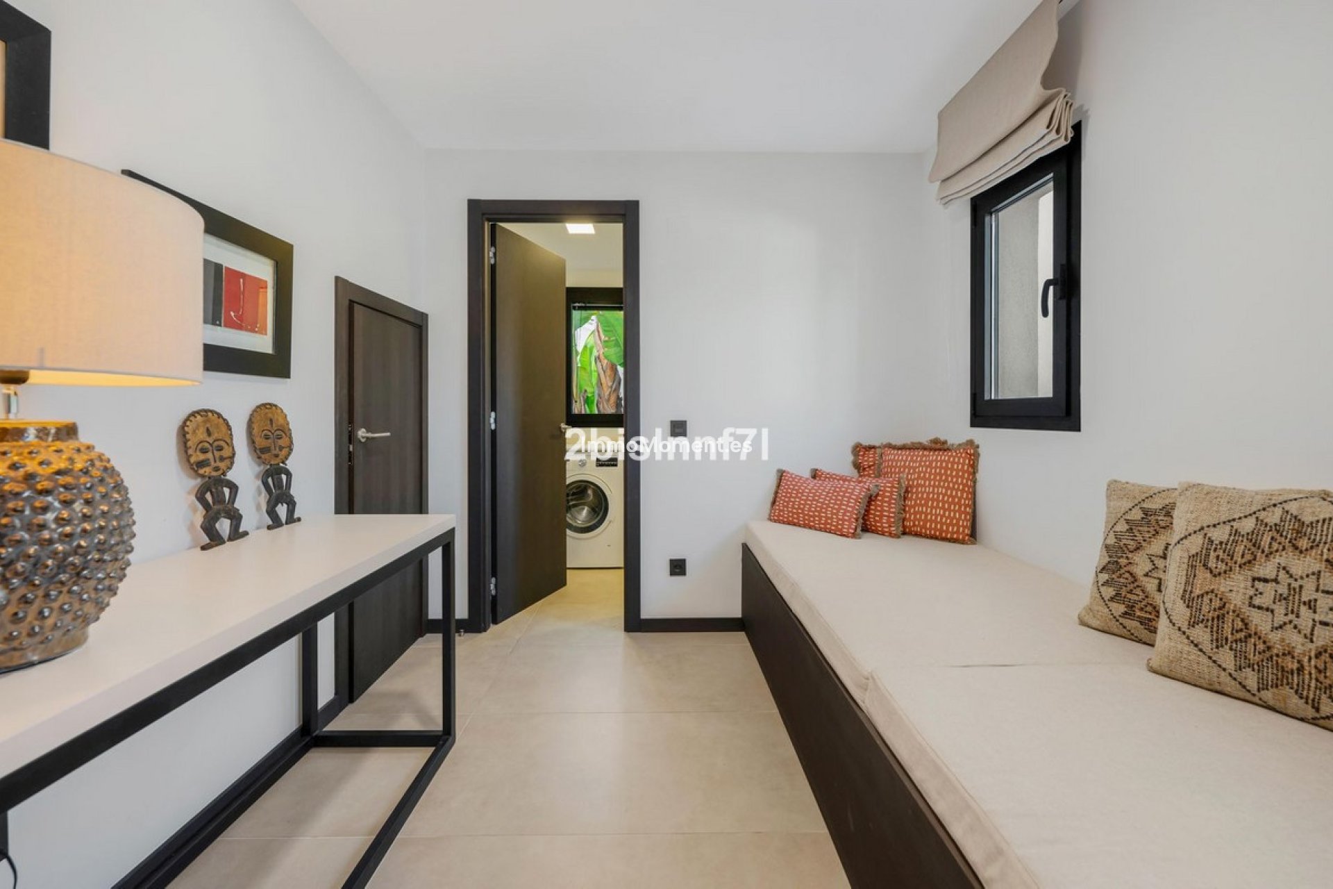 Resale - Detached villa - Marbella - Elviria
