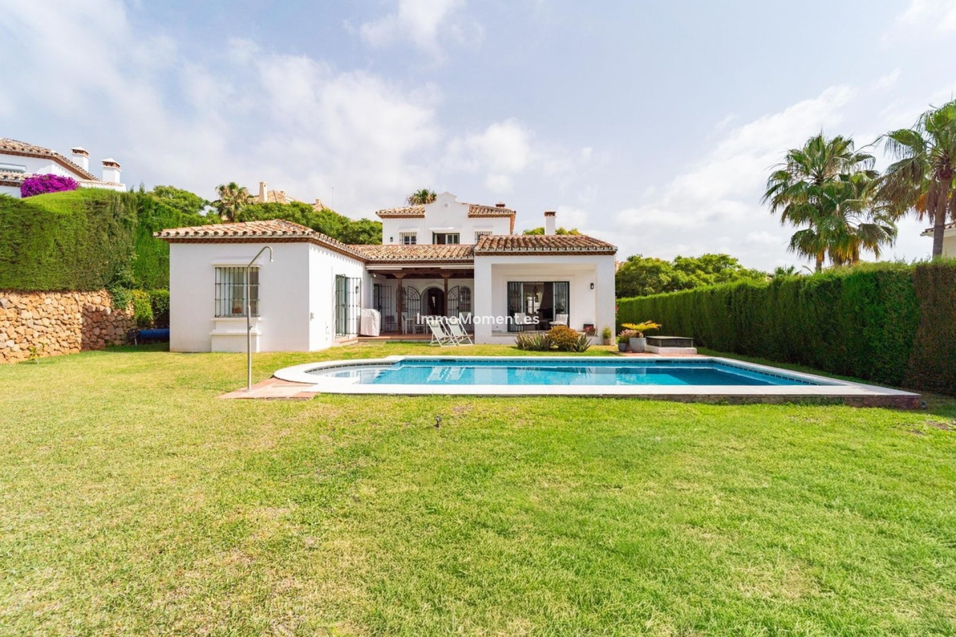 Resale - Detached villa - Marbella - Elviria
