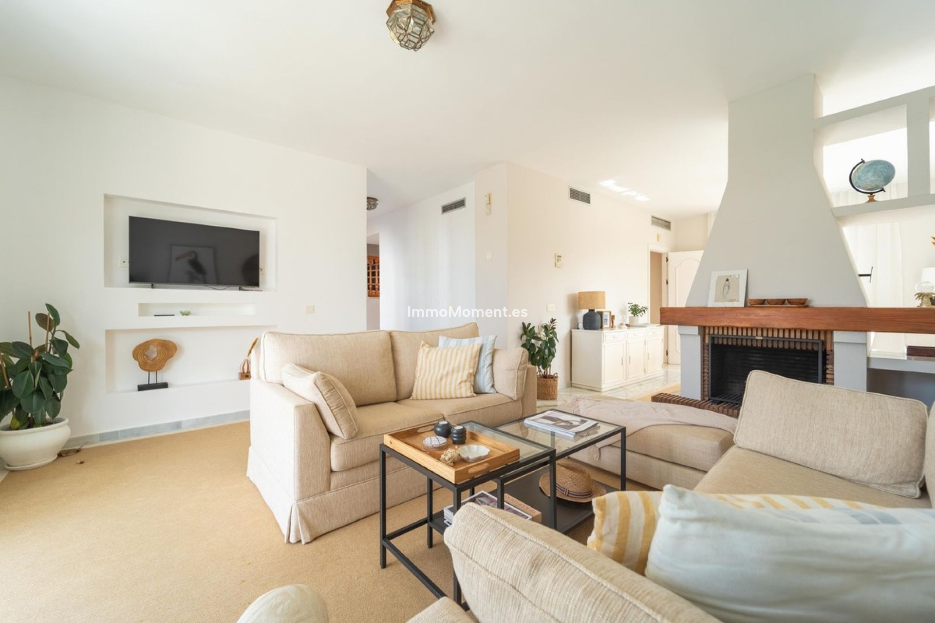 Resale - Detached villa - Marbella - Elviria