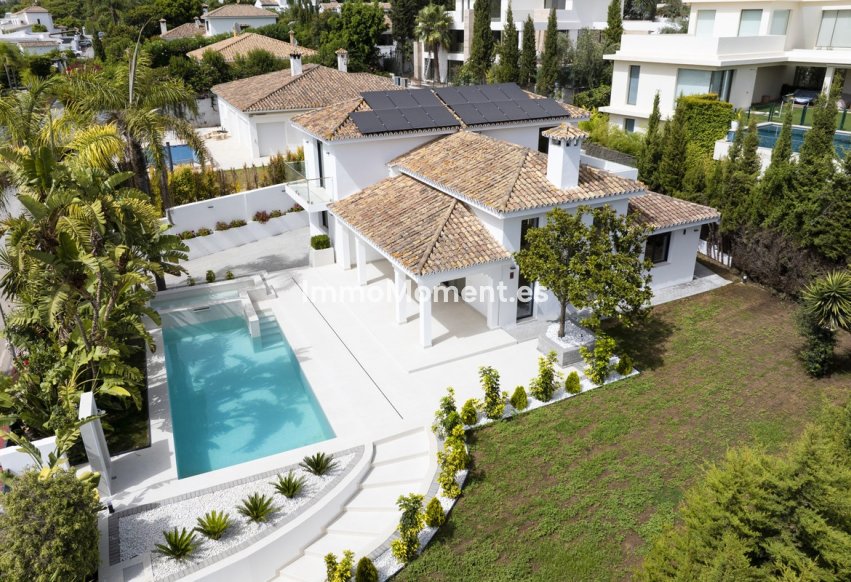 Resale - Detached villa - Marbella - Guadalmina Alta