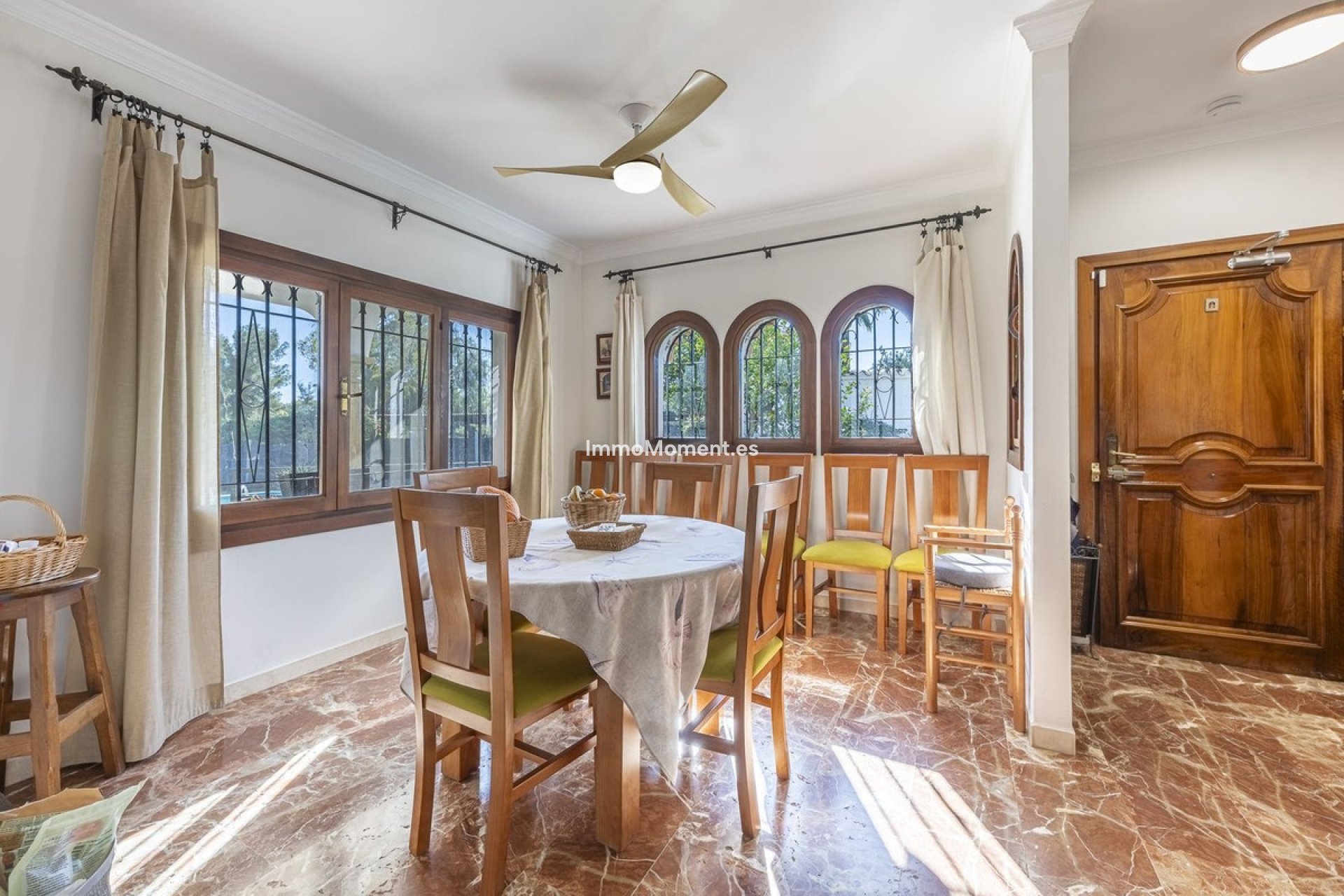 Resale - Detached villa - Marbella - Guadalmina Alta