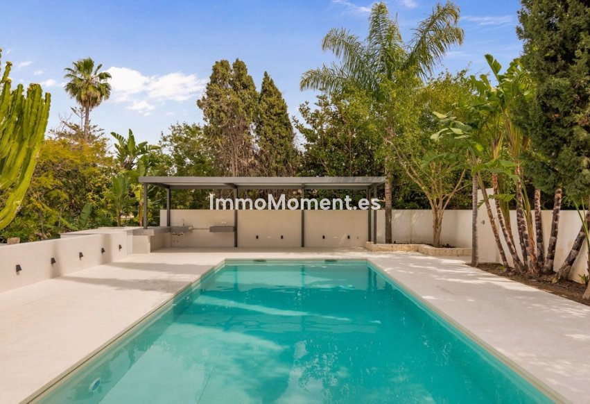 Resale - Detached villa - Marbella - Guadalmina Alta