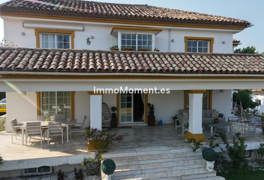Resale - Detached villa - Marbella - Guadalmina Alta