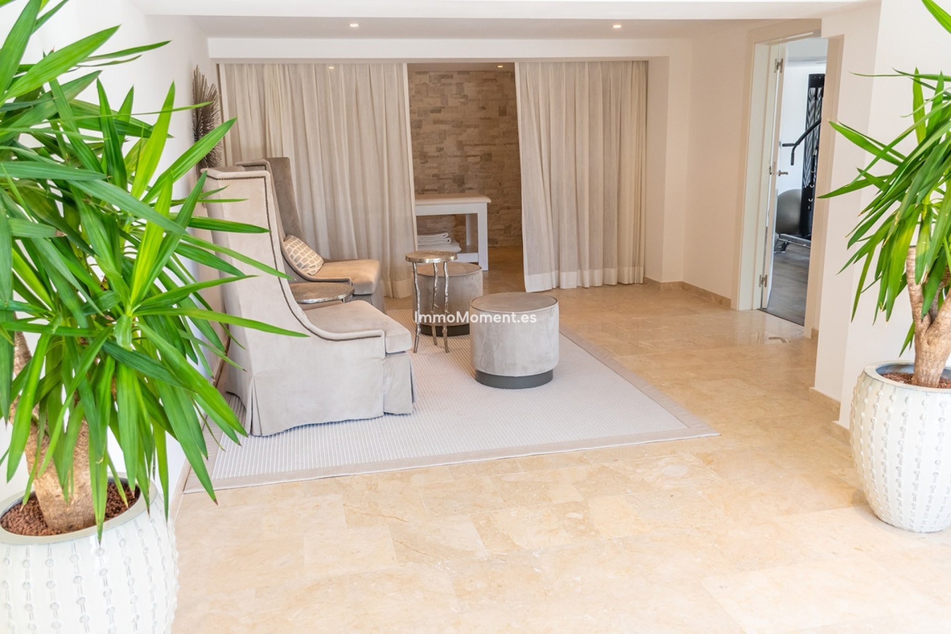 Resale - Detached villa - Marbella - Guadalmina Alta