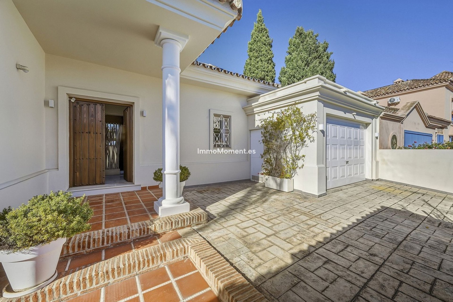 Resale - Detached villa - Marbella - Guadalmina Alta