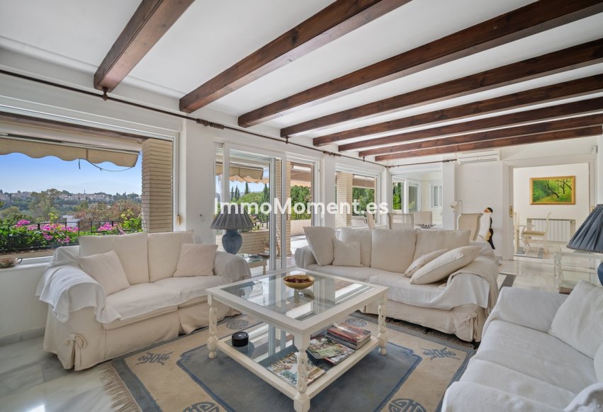 Resale - Detached villa - Marbella - Guadalmina Alta