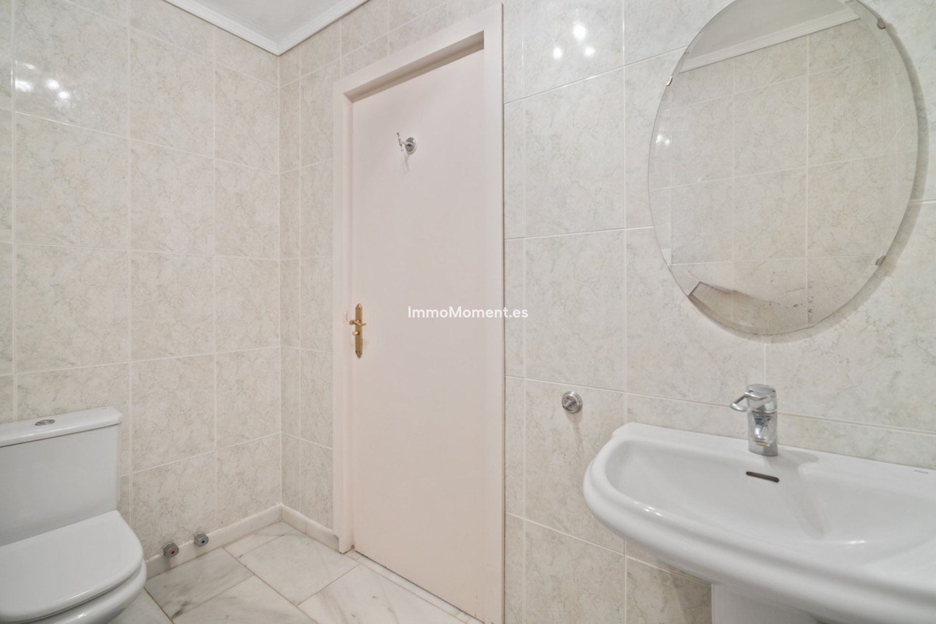 Resale - Detached villa - Marbella - Guadalmina Alta