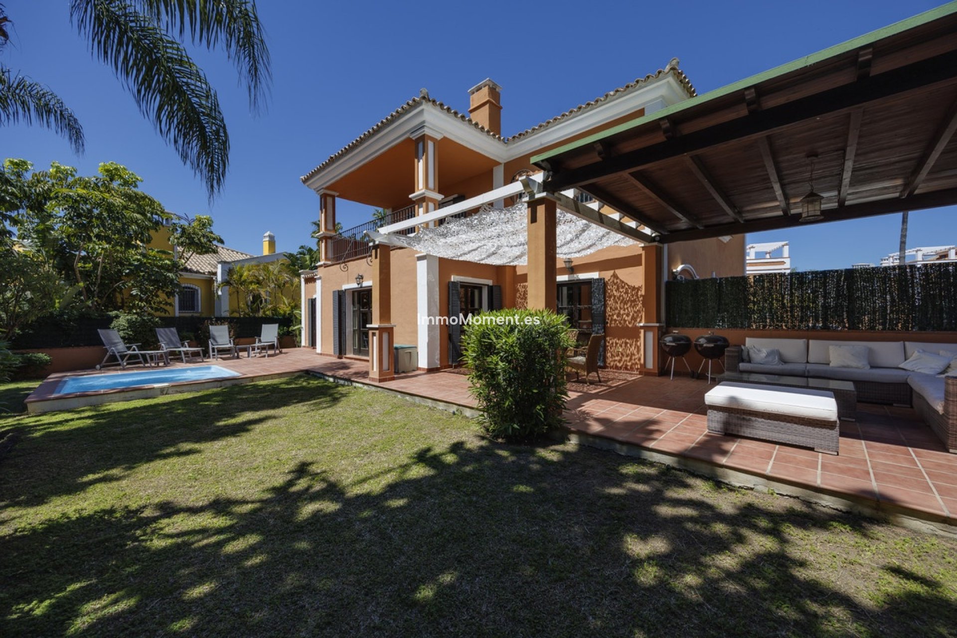 Resale - Detached villa - Marbella - Guadalmina Alta