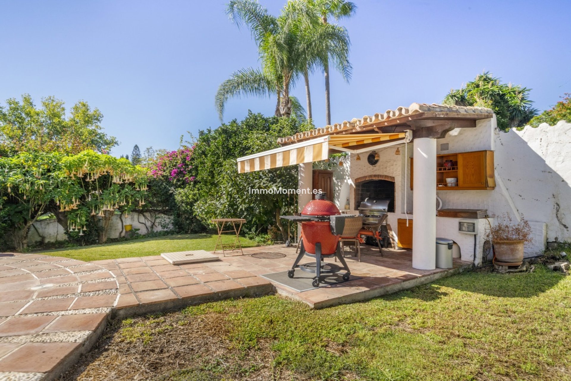 Resale - Detached villa - Marbella - Guadalmina Alta
