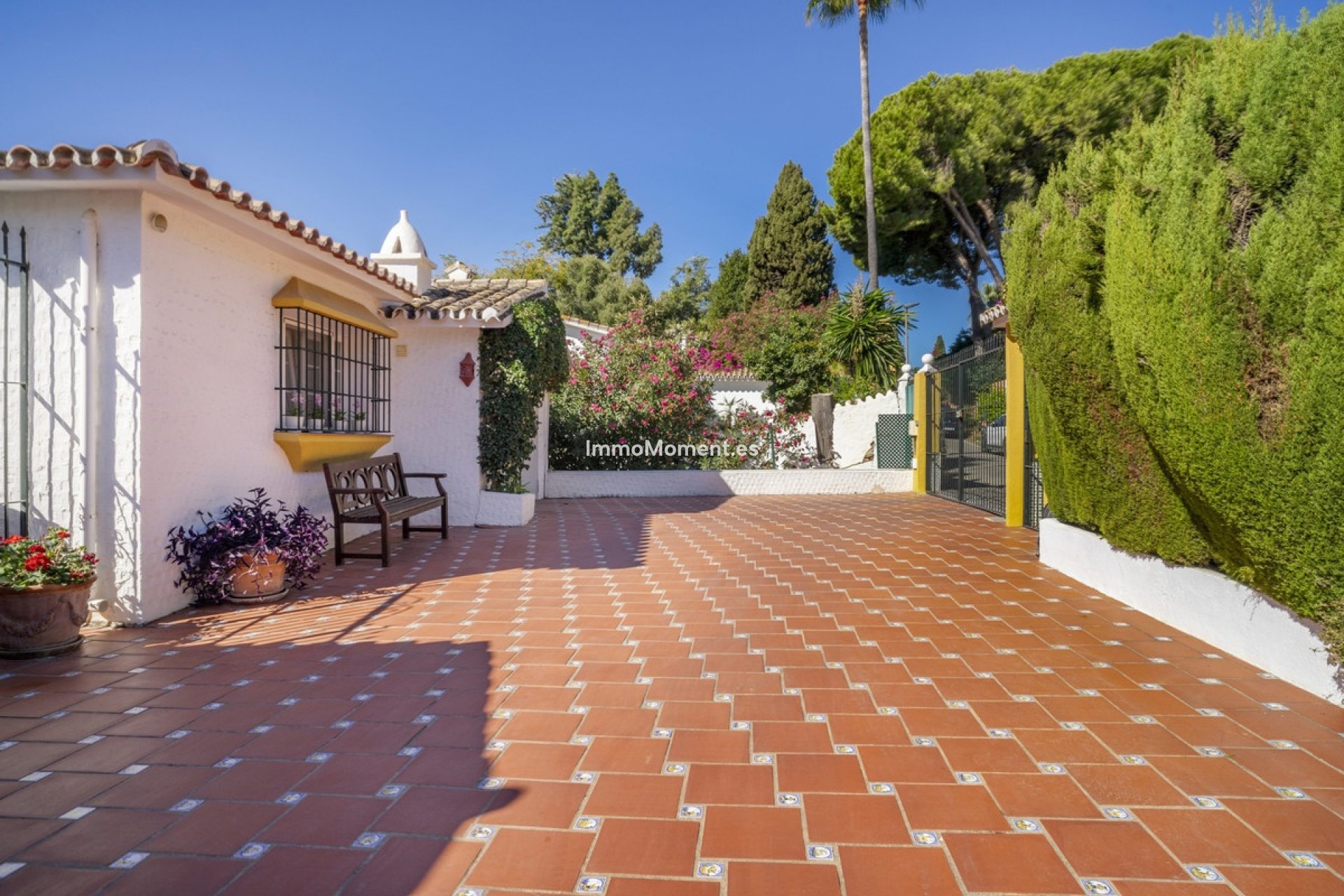 Resale - Detached villa - Marbella - Guadalmina Alta
