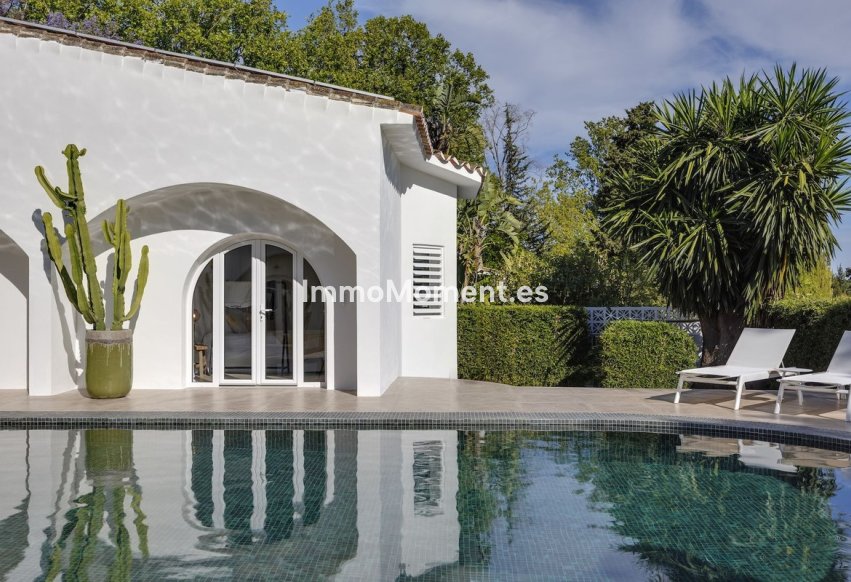 Resale - Detached villa - Marbella - Guadalmina Alta