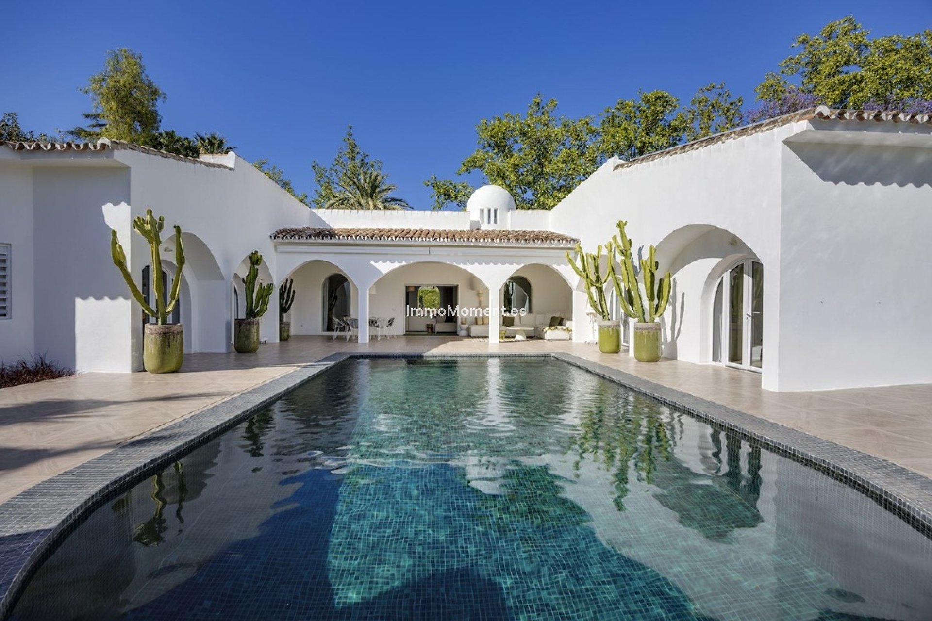 Resale - Detached villa - Marbella - Guadalmina Alta