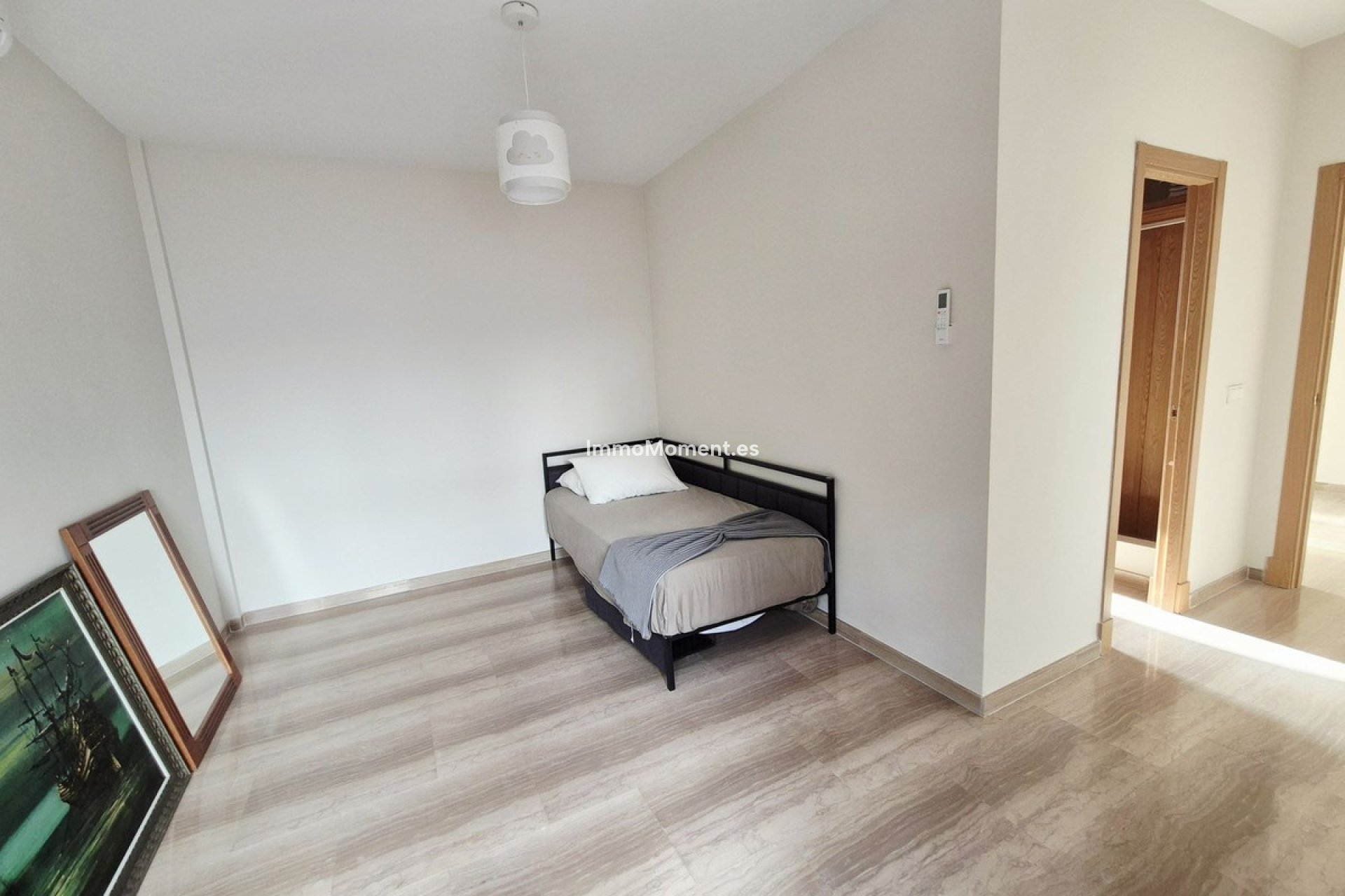 Resale - Detached villa - Marbella - Guadalmina Baja