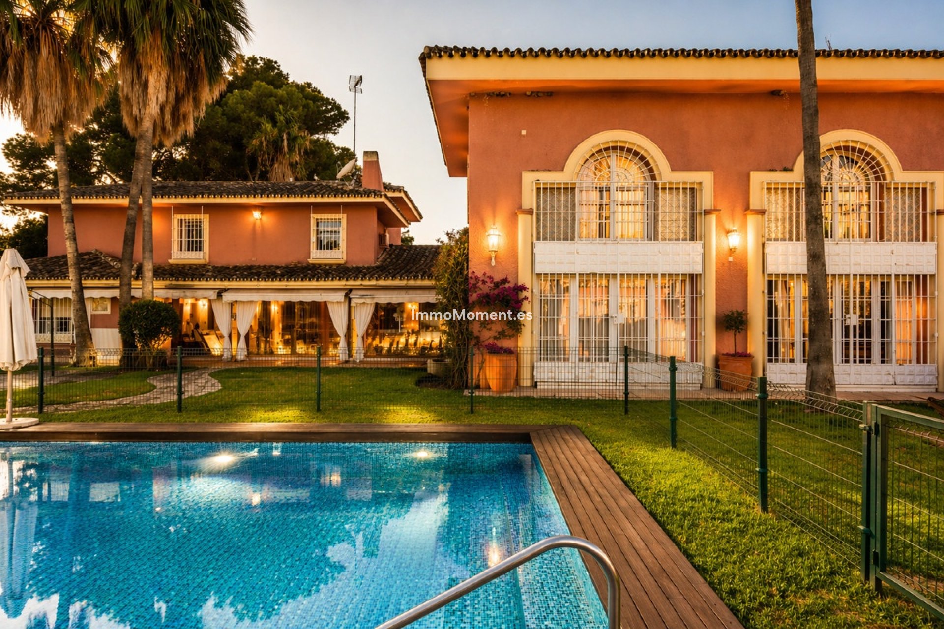 Resale - Detached villa - Marbella - Guadalmina Baja