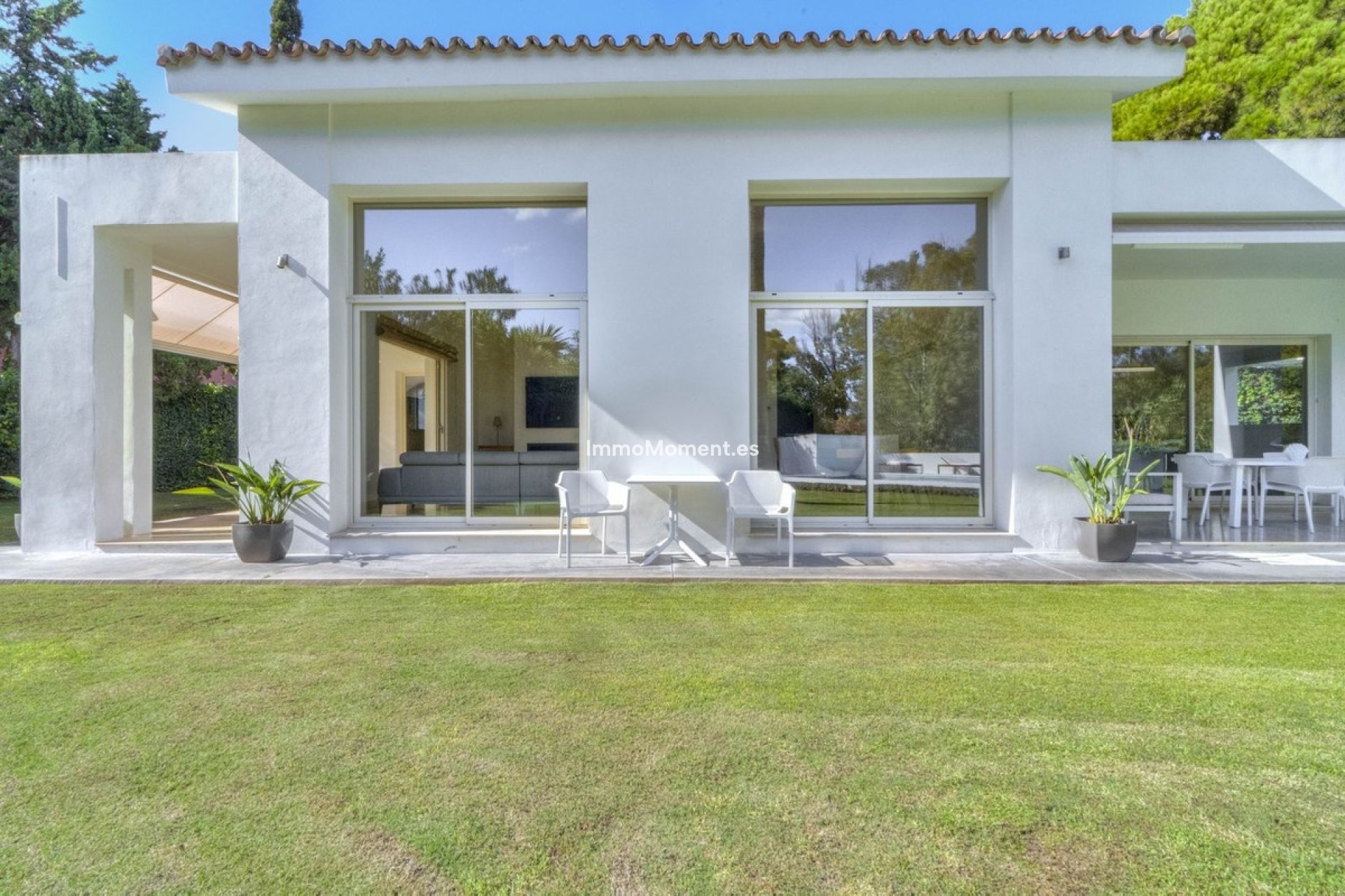 Resale - Detached villa - Marbella - Guadalmina Baja