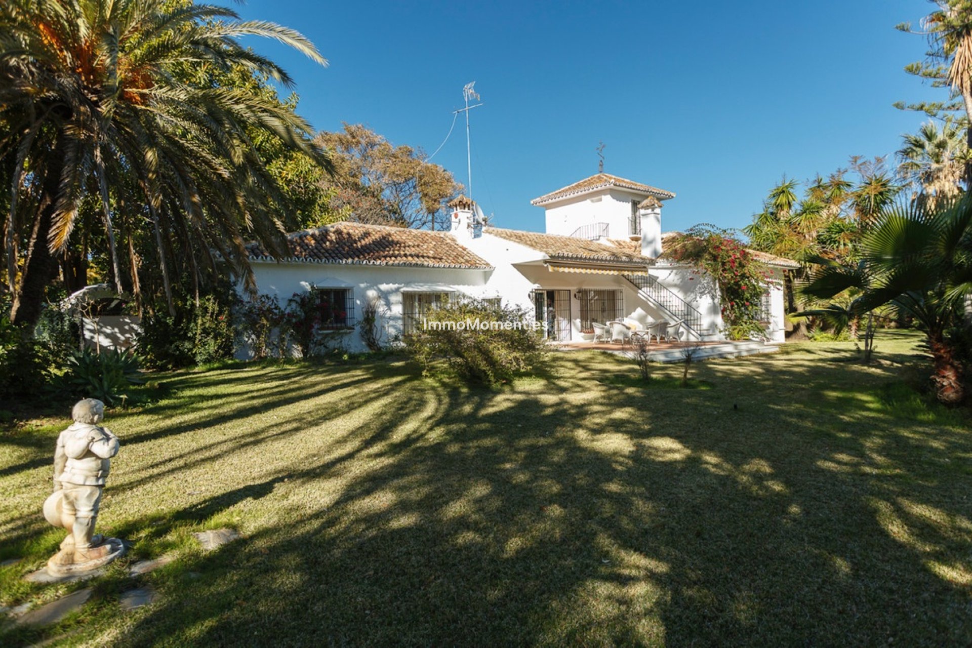 Resale - Detached villa - Marbella - Guadalmina Baja