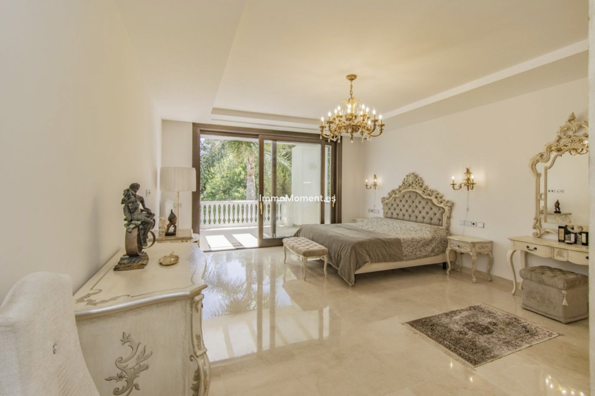 Resale - Detached villa - Marbella - Guadalmina Baja