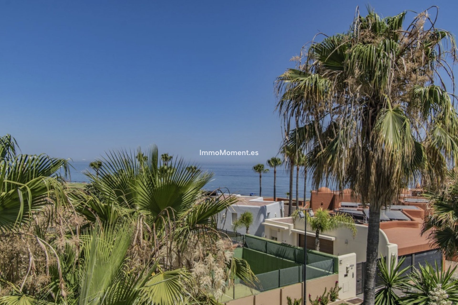 Resale - Detached villa - Marbella - Guadalmina Baja