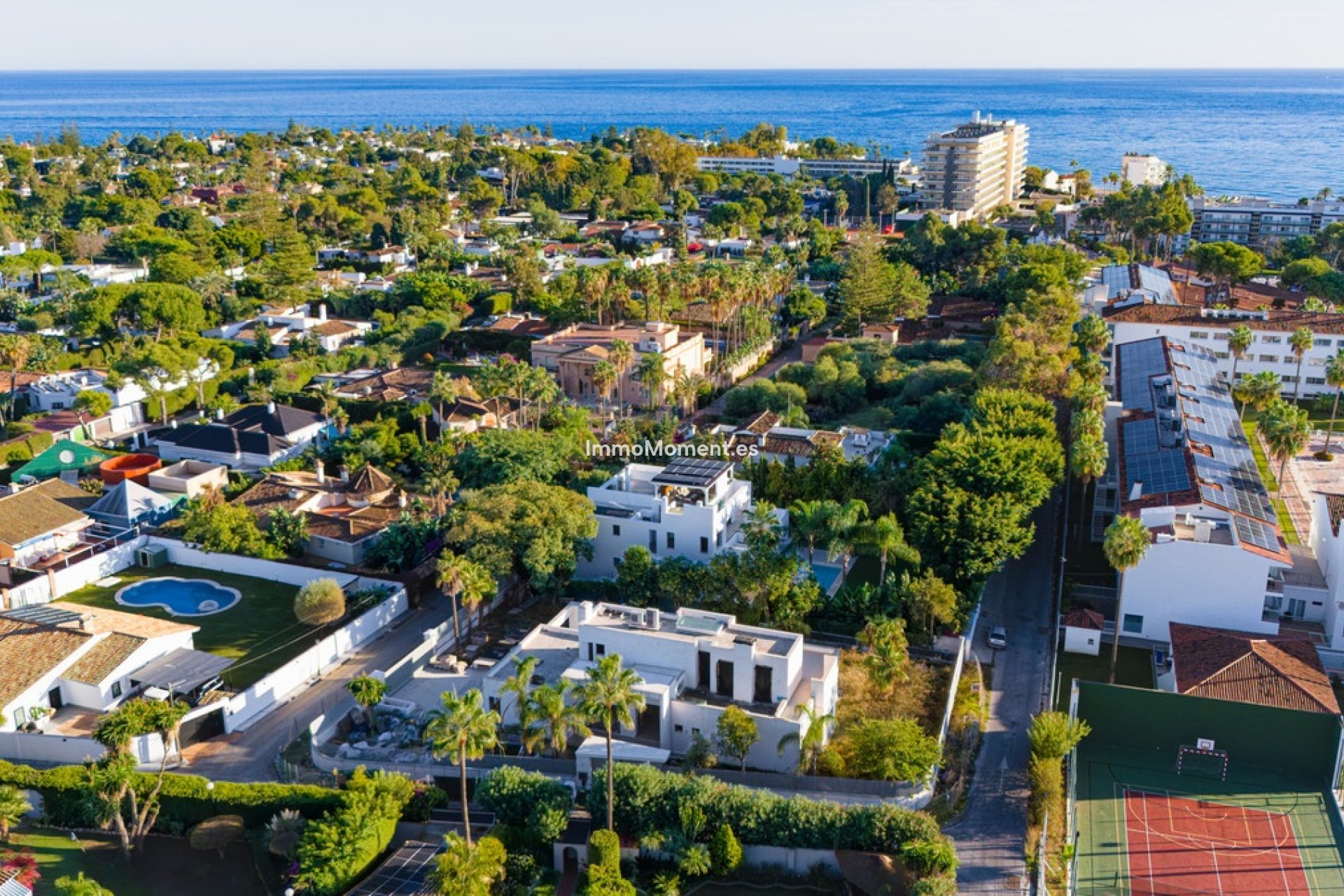 Resale - Detached villa - Marbella - Guadalmina Baja