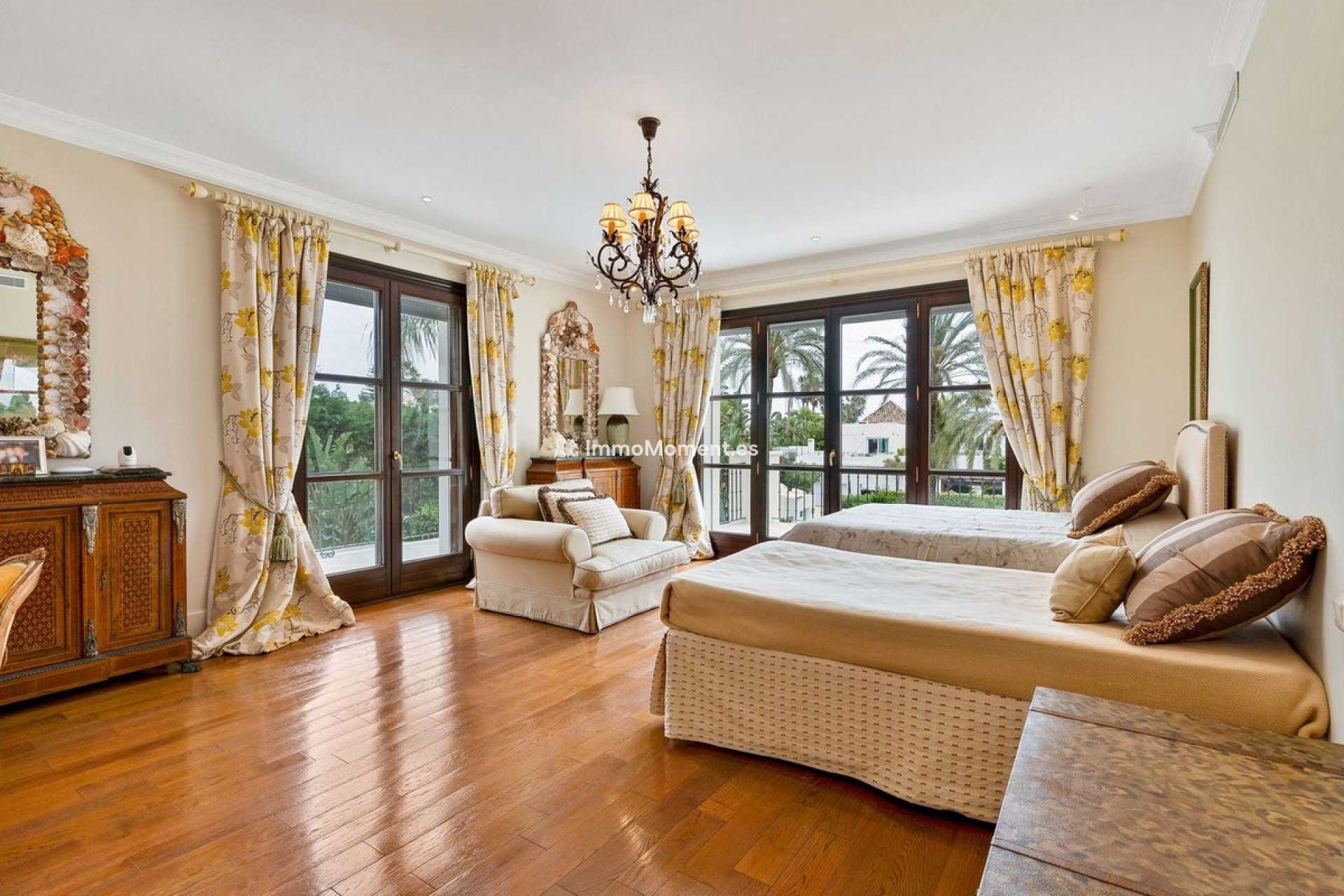 Resale - Detached villa - Marbella - Guadalmina Baja